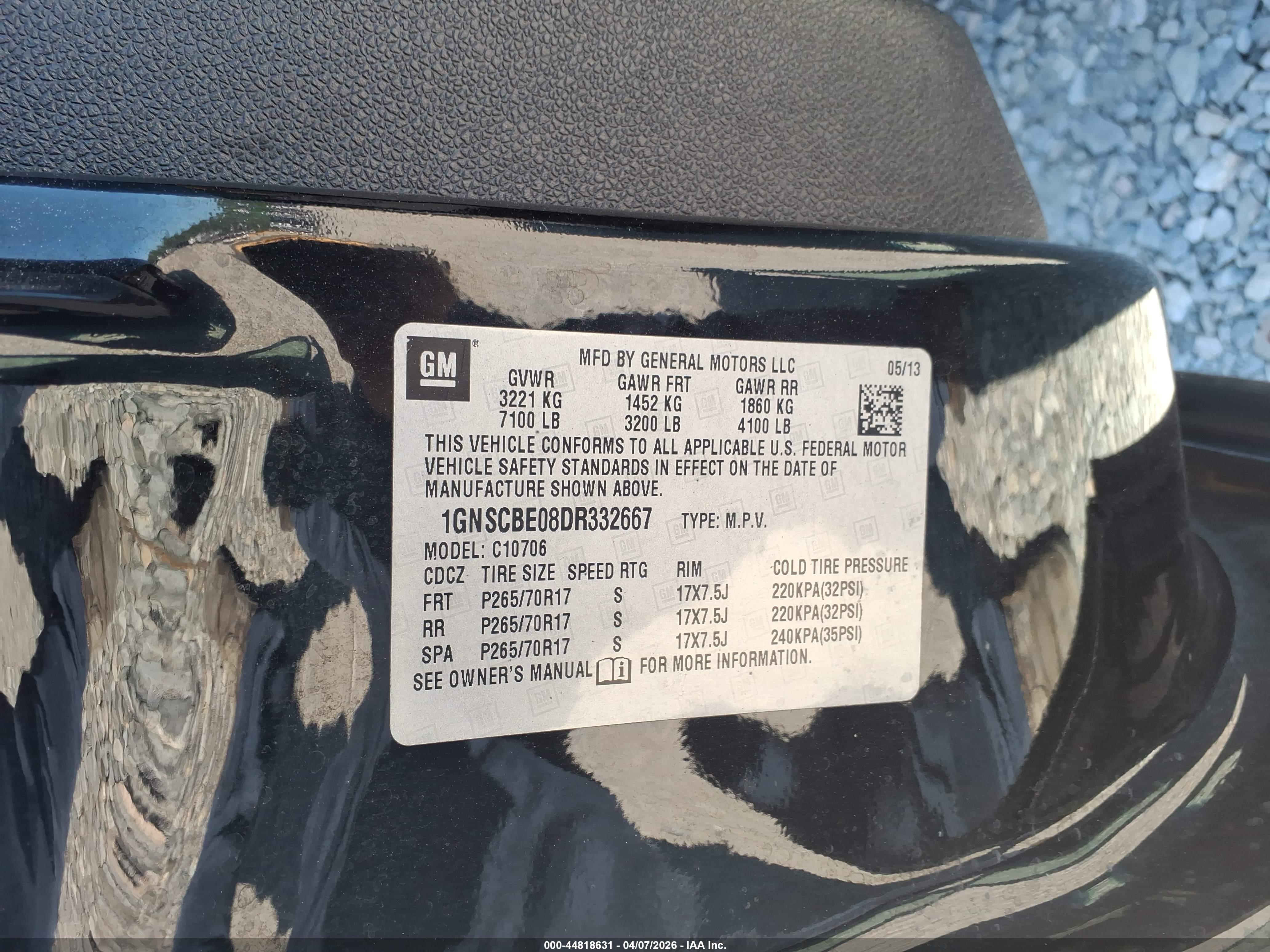CHEVROLET TAHOE image 9