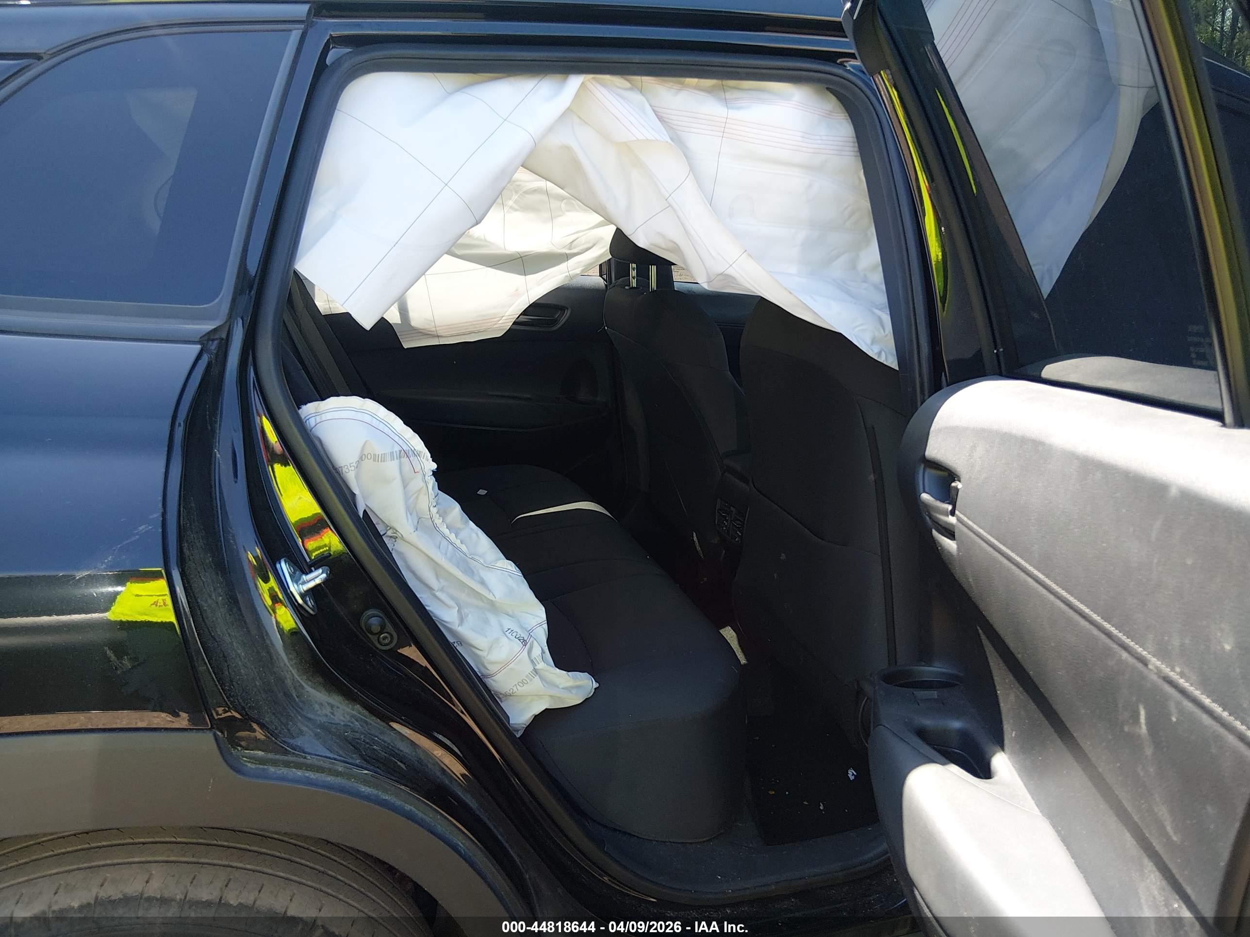 TOYOTA COROLLA image 8