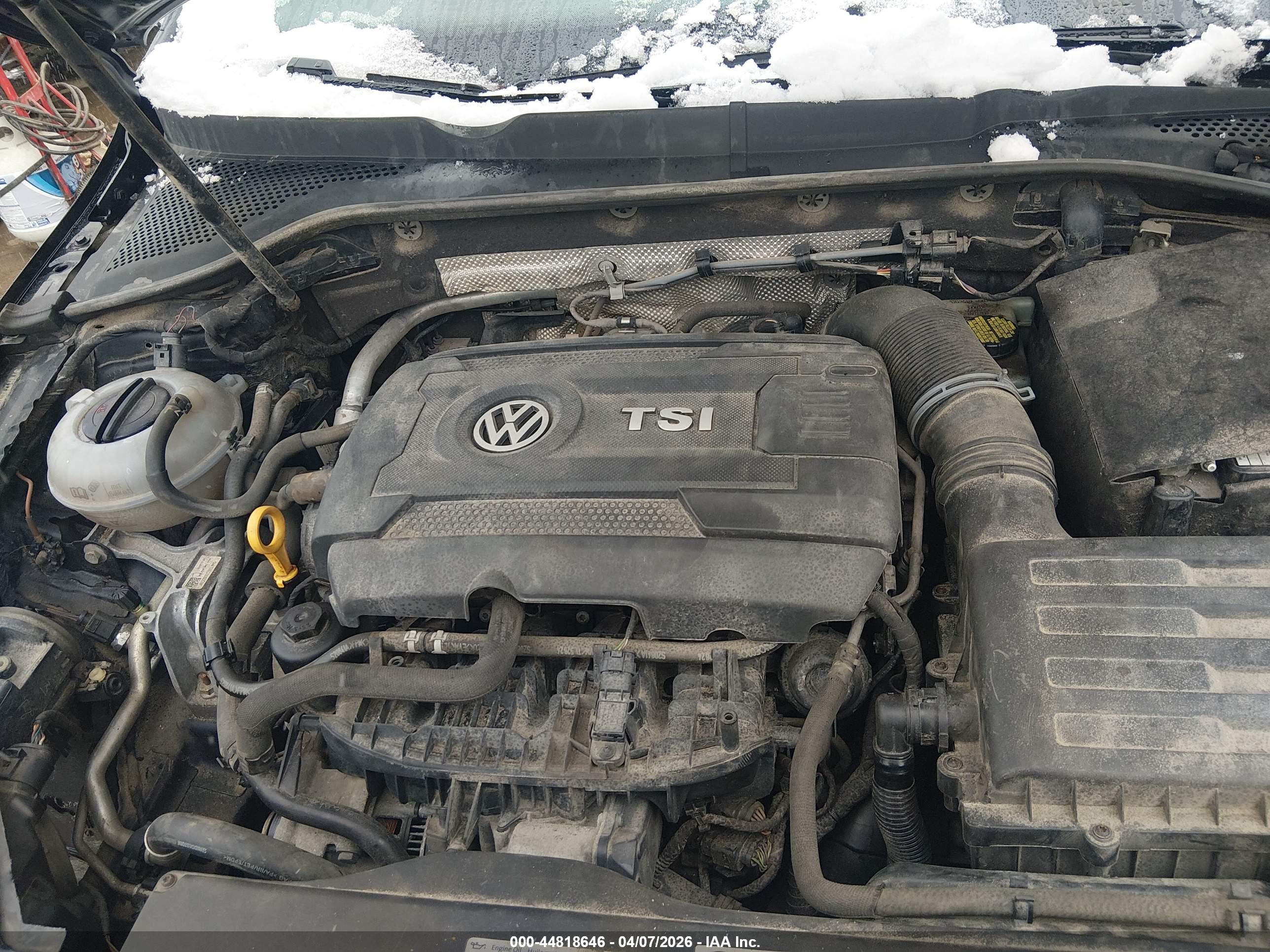 VOLKSWAGEN GOLF image 10