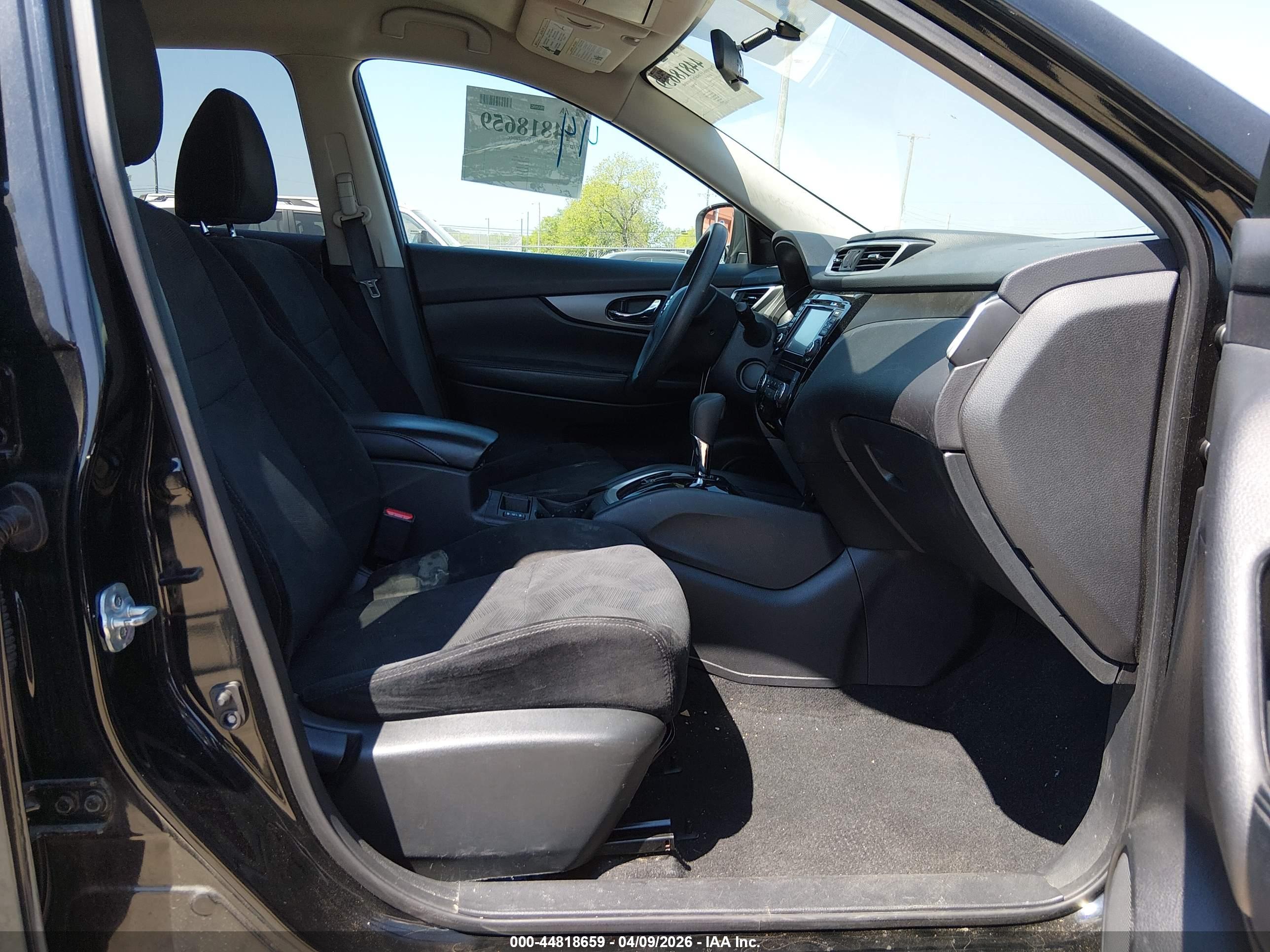 NISSAN ROGUE image 5