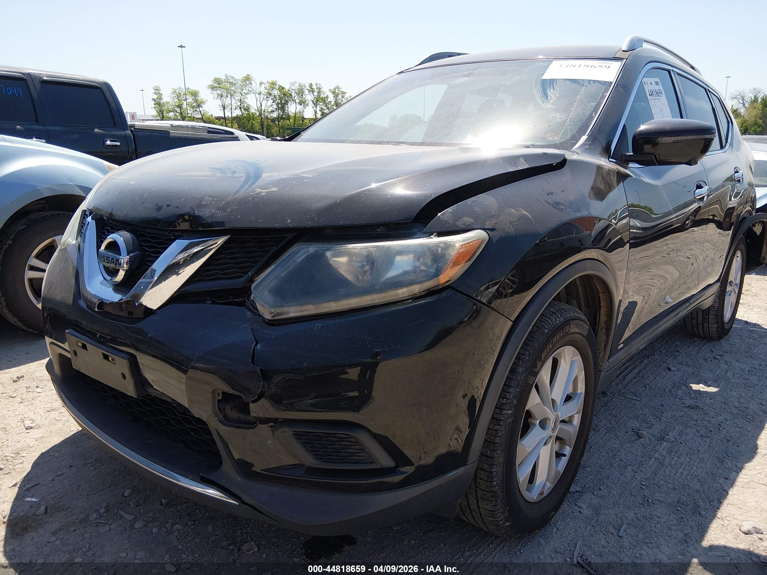 NISSAN ROGUE image 6
