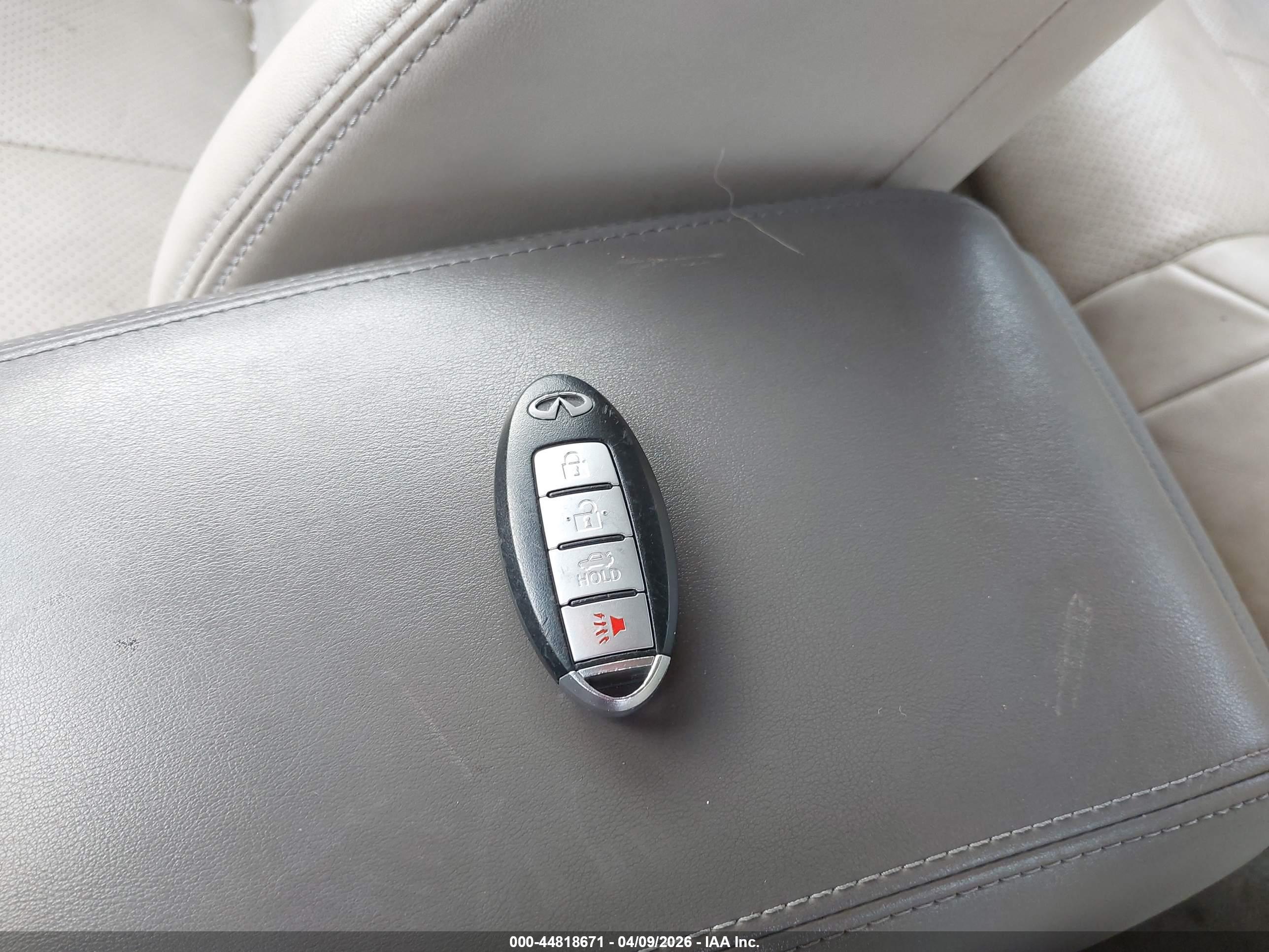 INFINITI G37X image 11