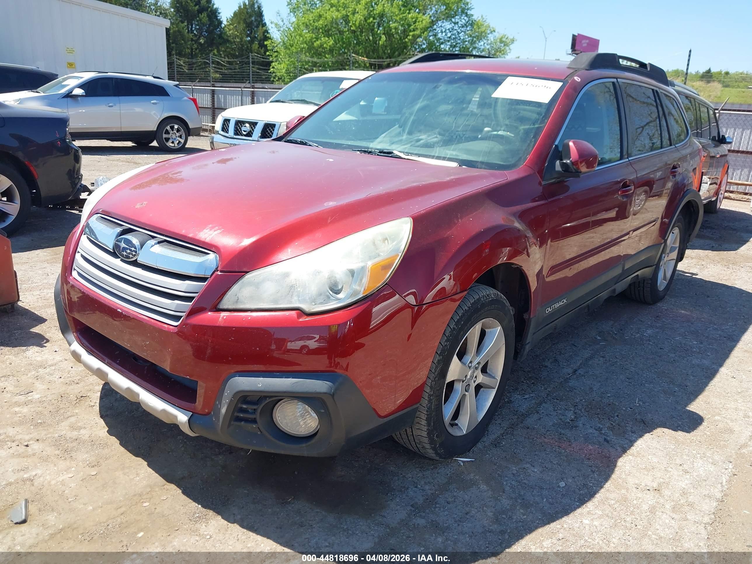 SUBARU OUTBACK image 2