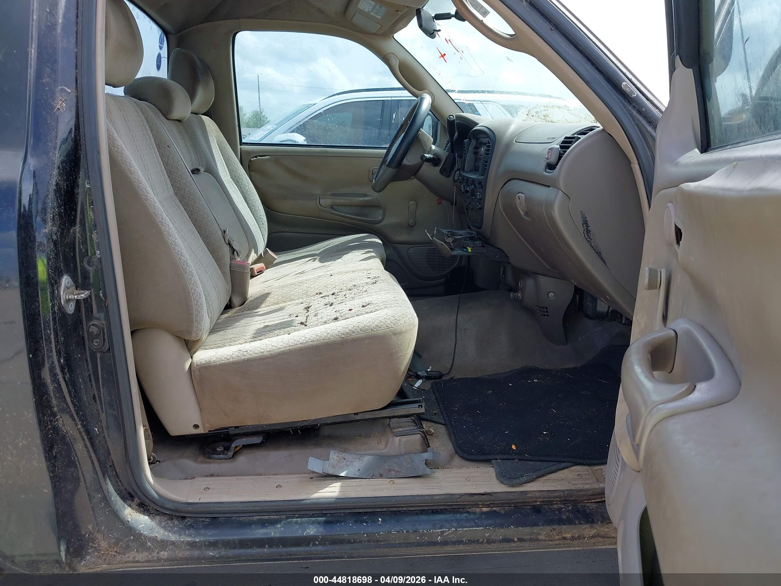 TOYOTA TUNDRA image 5