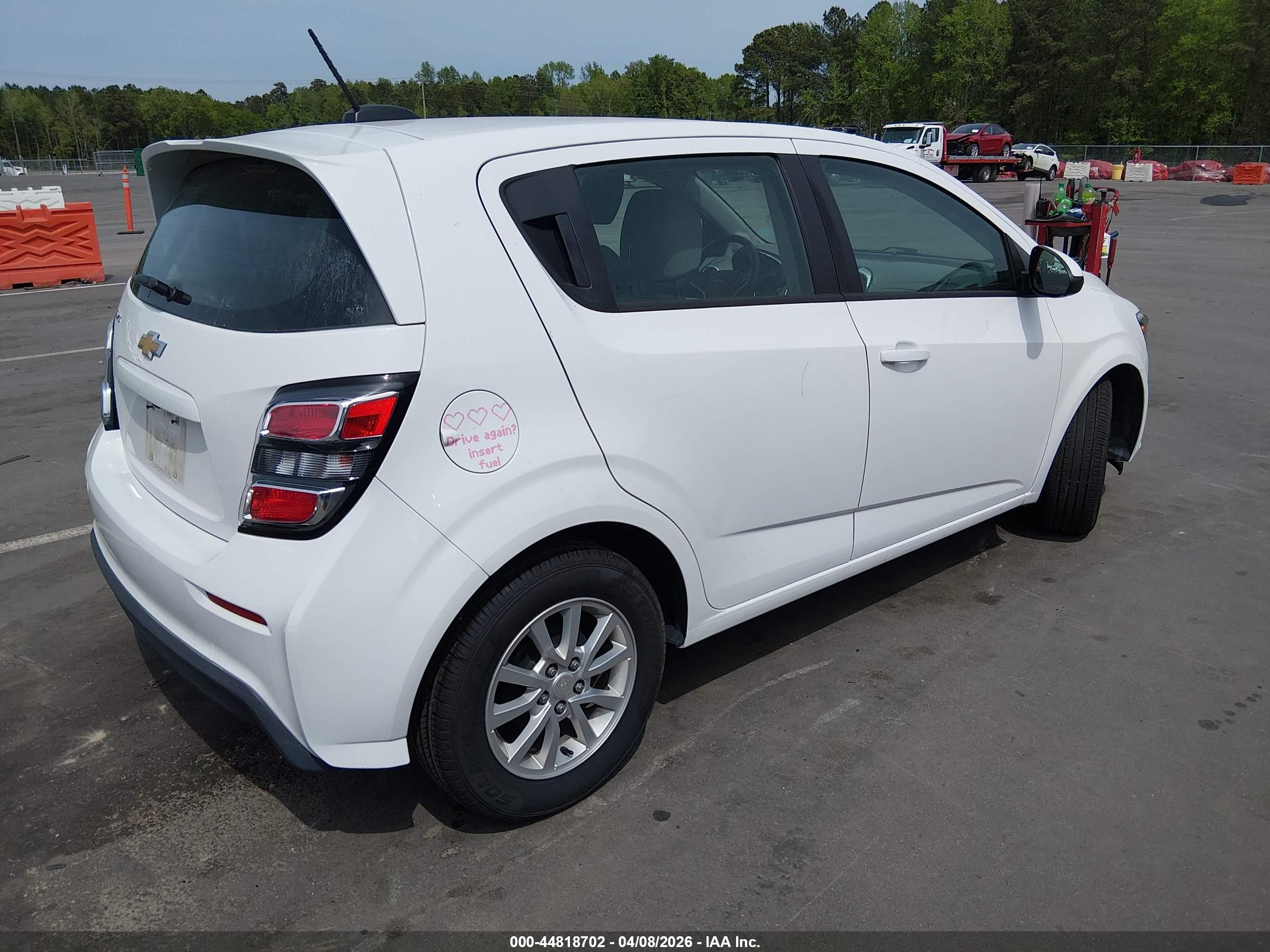CHEVROLET SONIC image 4