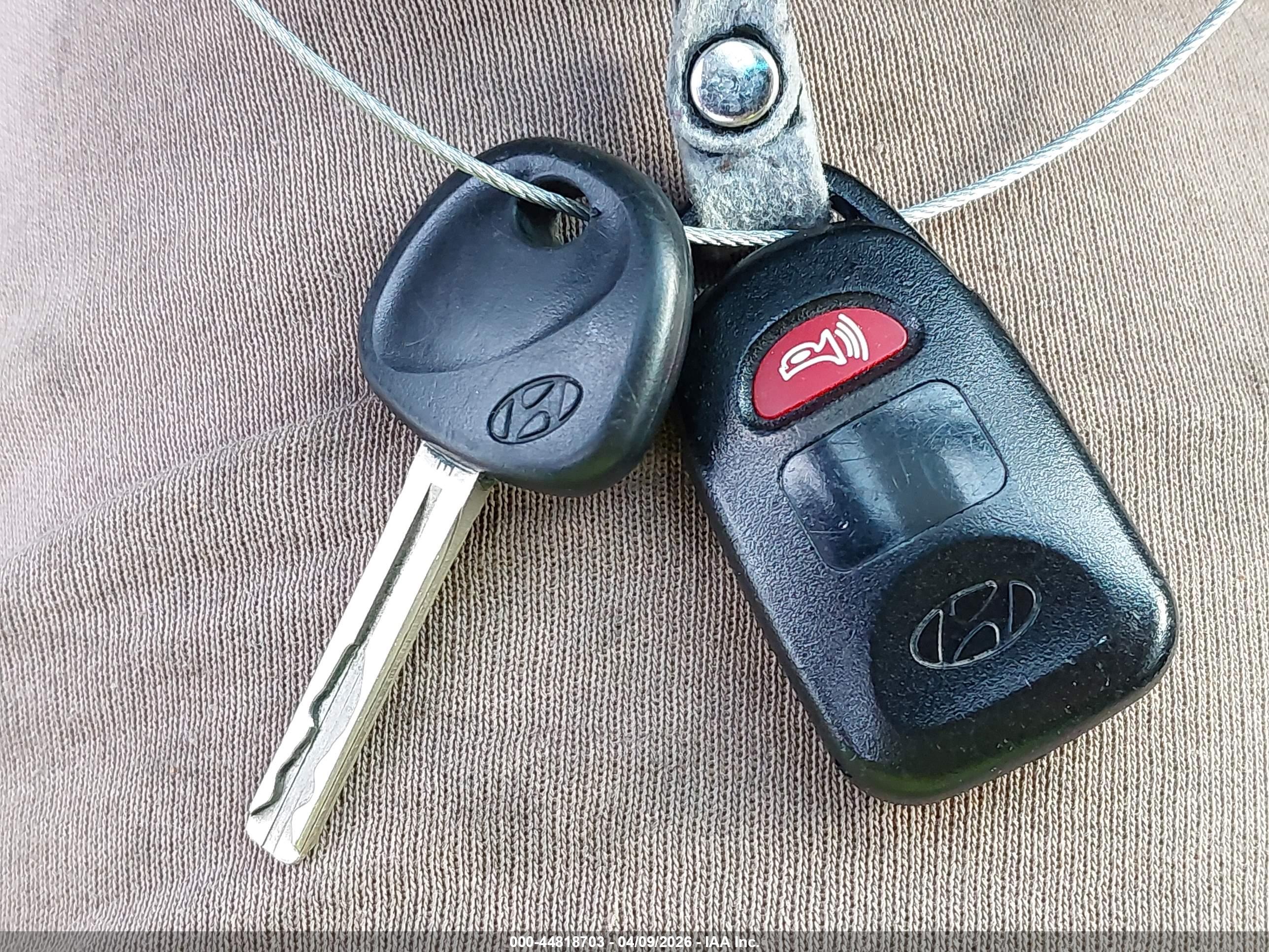 HYUNDAI SONATA image 11