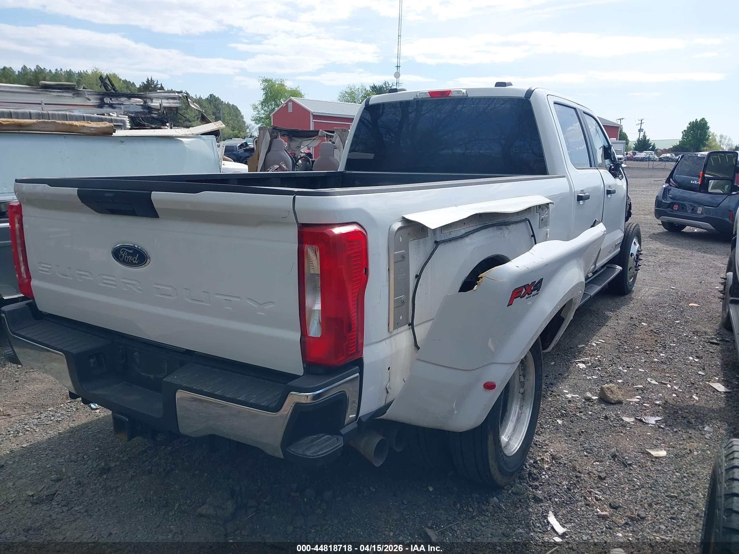 FORD F-450 image 4