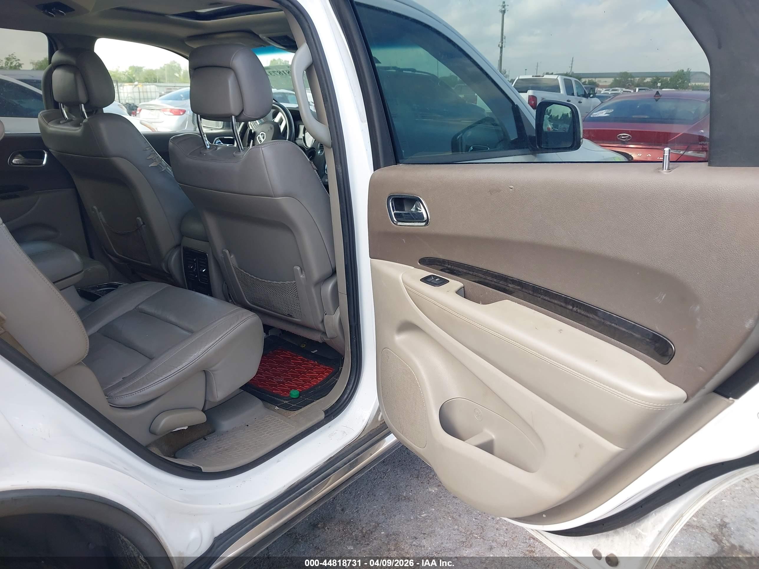 DODGE DURANGO image 8