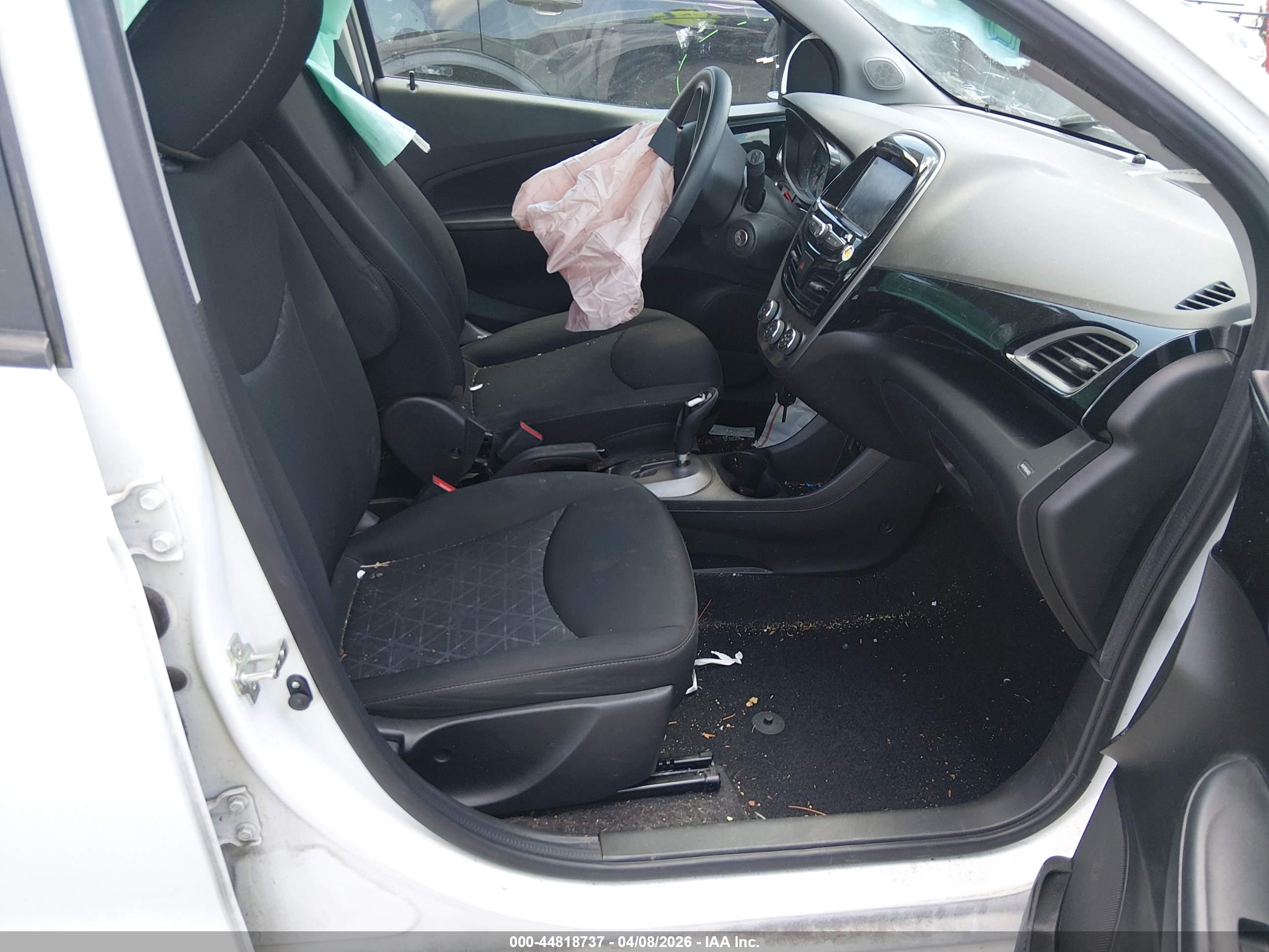 CHEVROLET SPARK image 5