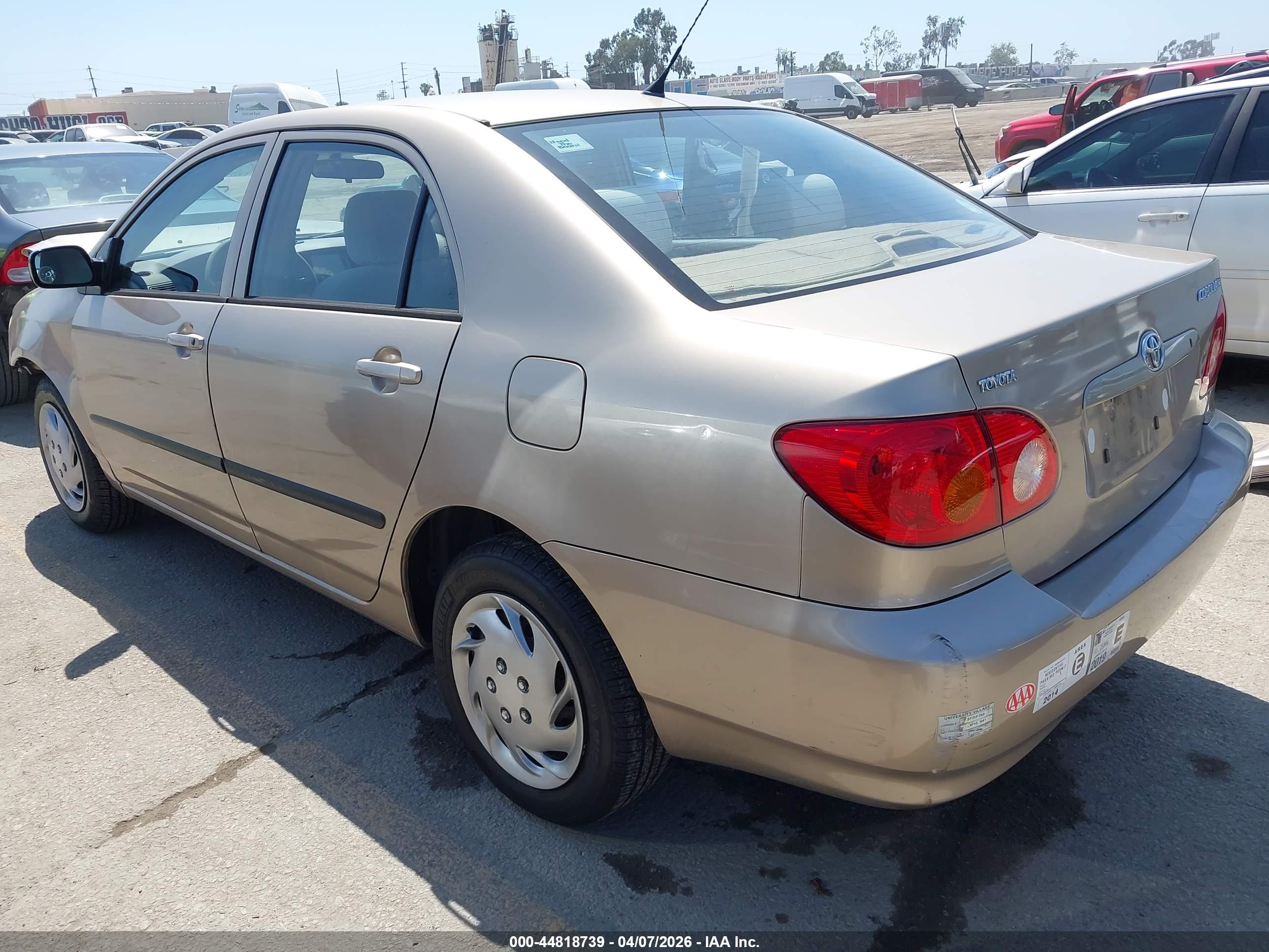 TOYOTA COROLLA image 3
