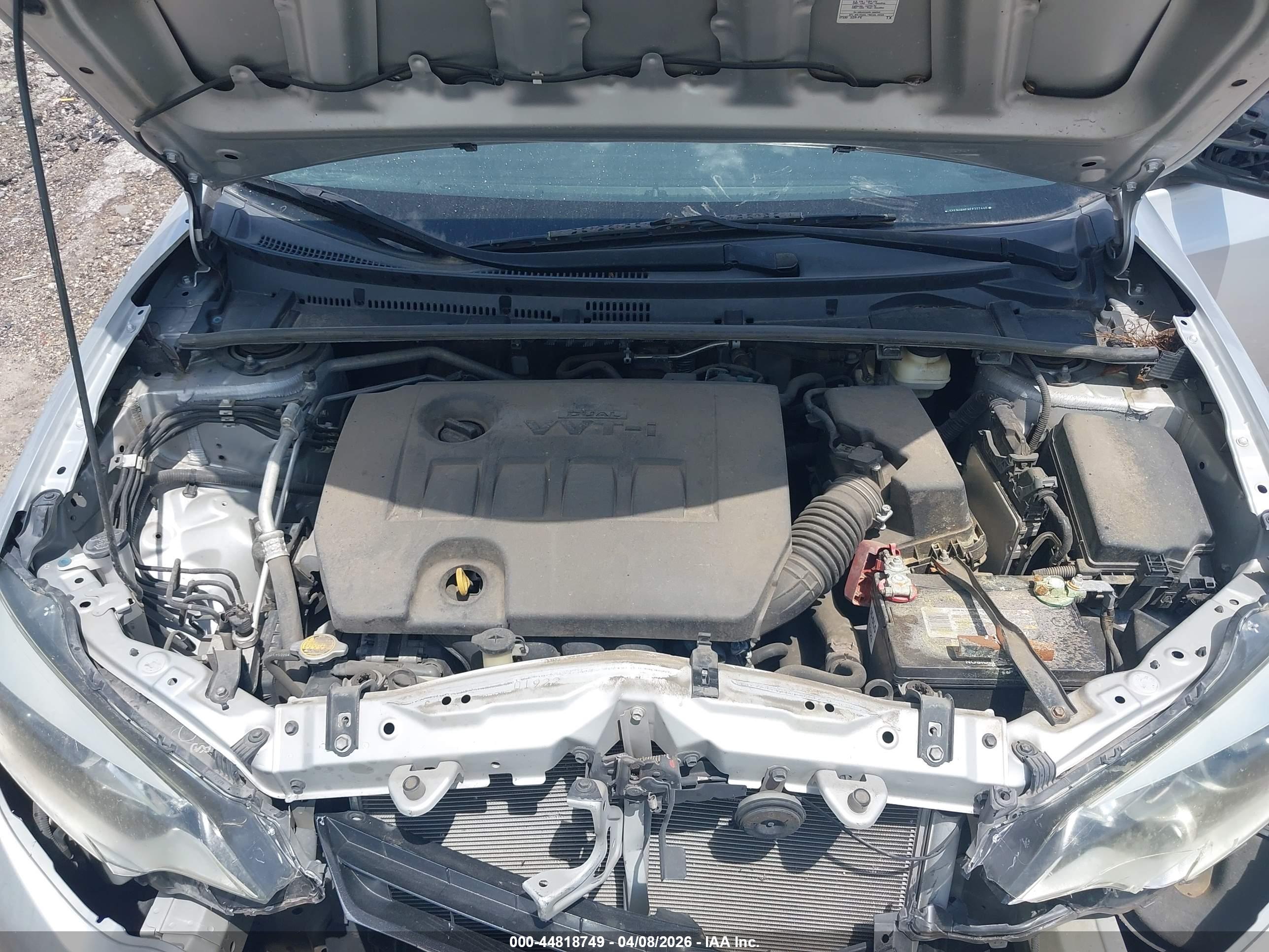 TOYOTA COROLLA image 10