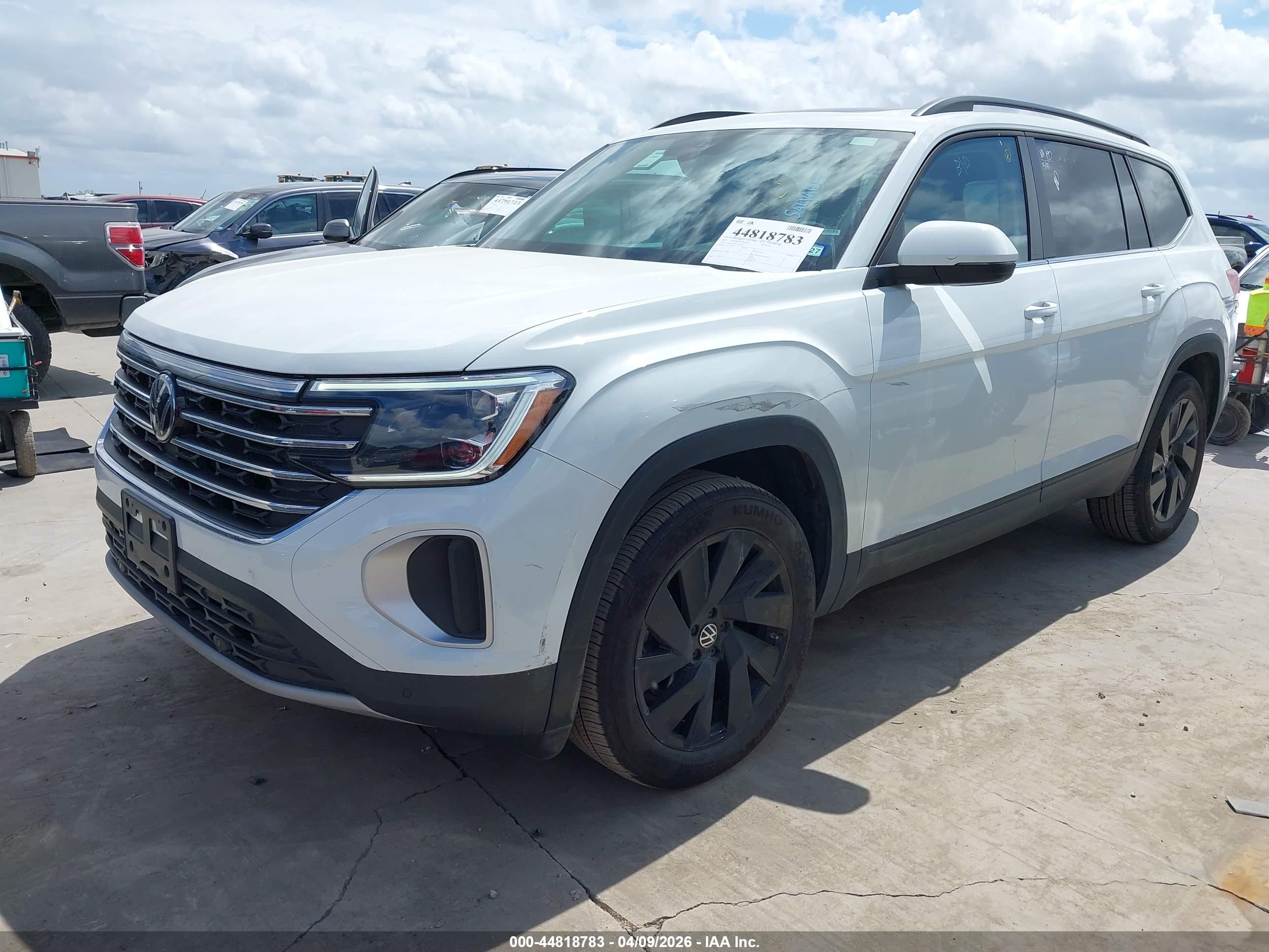 VOLKSWAGEN ATLAS image 2