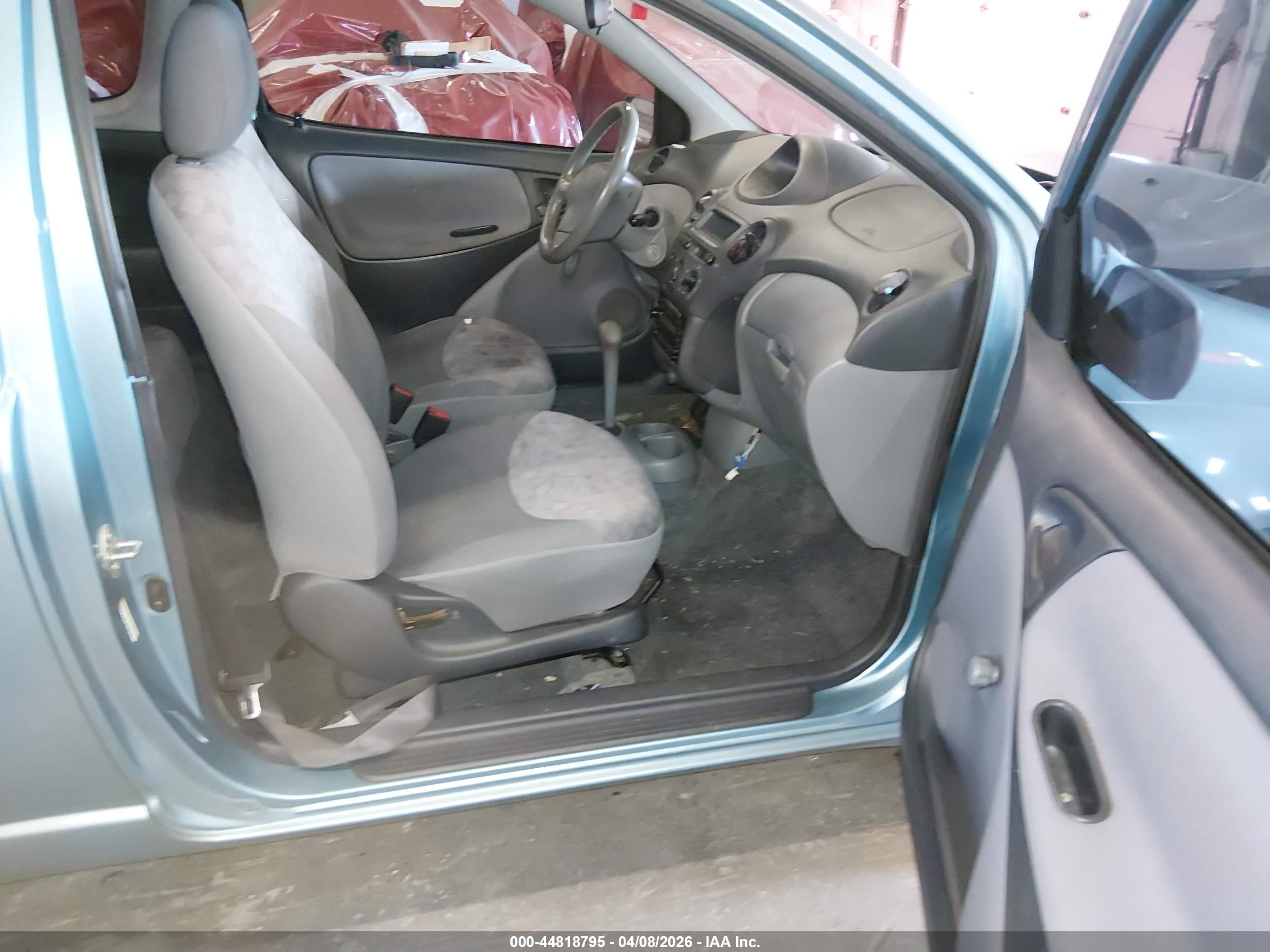 TOYOTA ECHO image 5