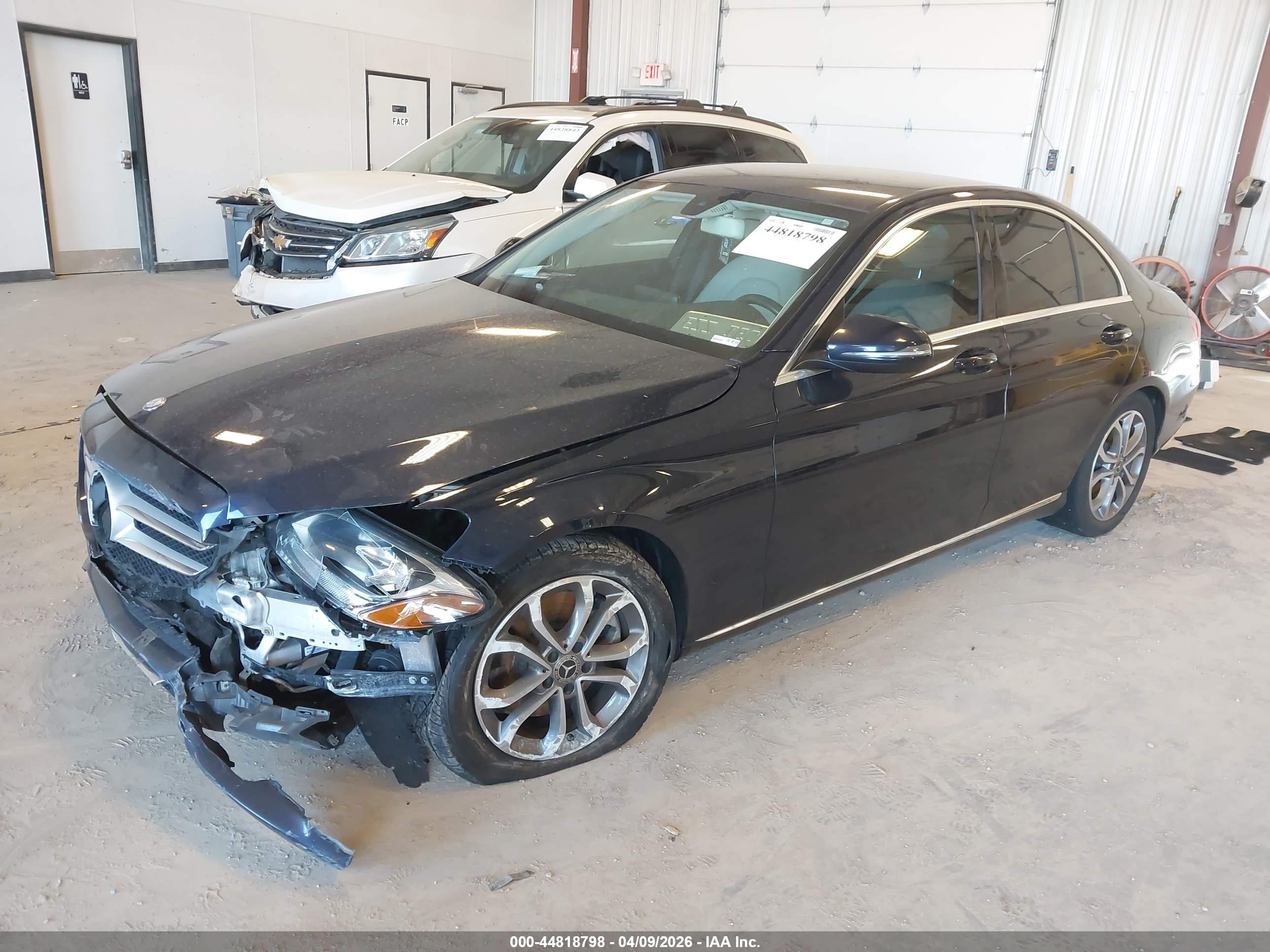 MERCEDES-BENZ C image 2