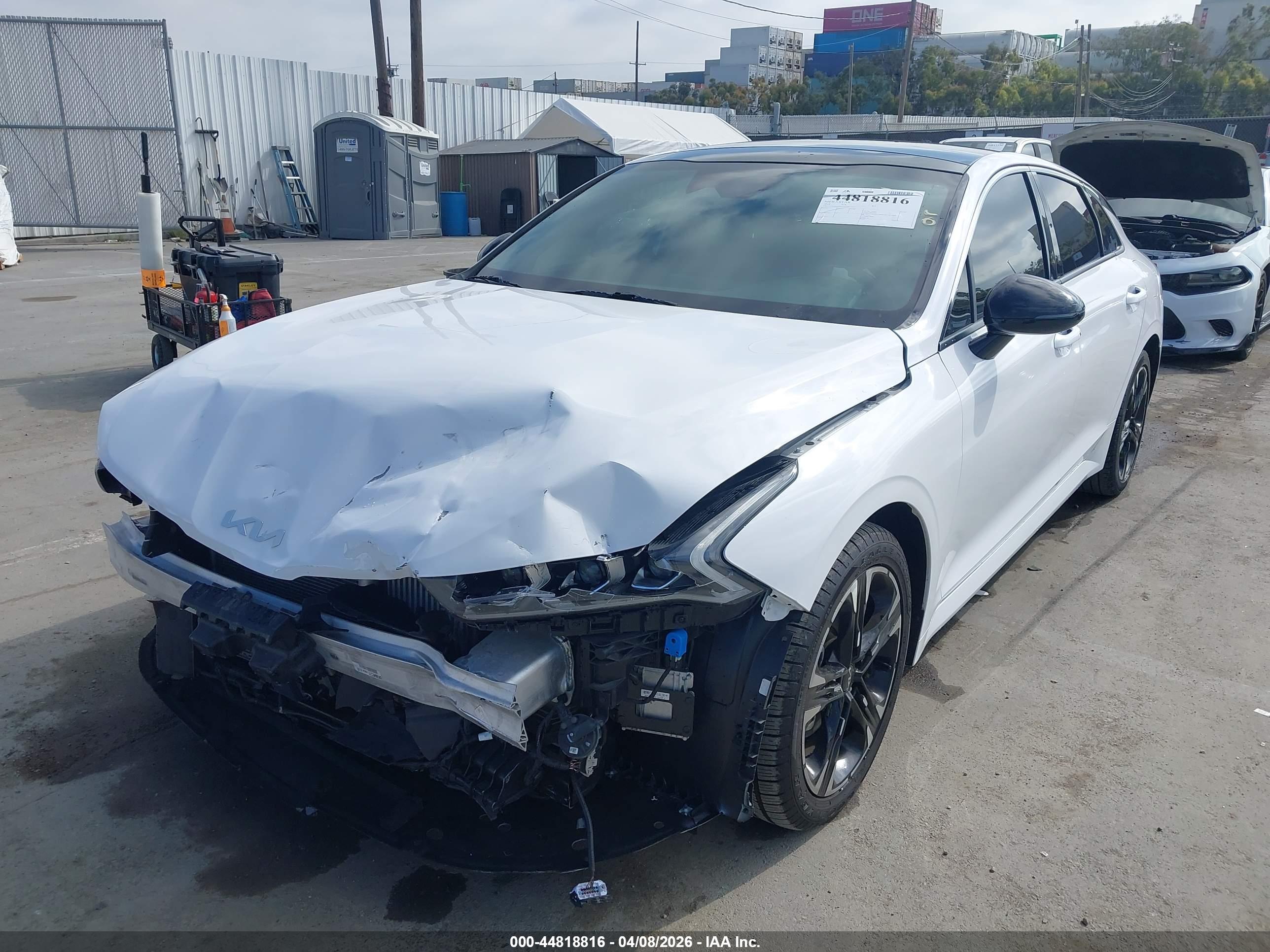 KIA K5 image 6