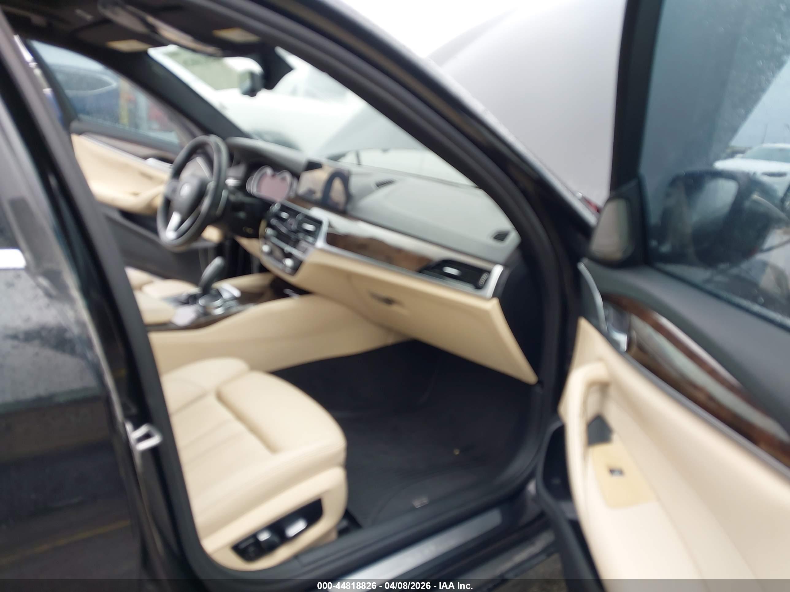 BMW 530I image 5