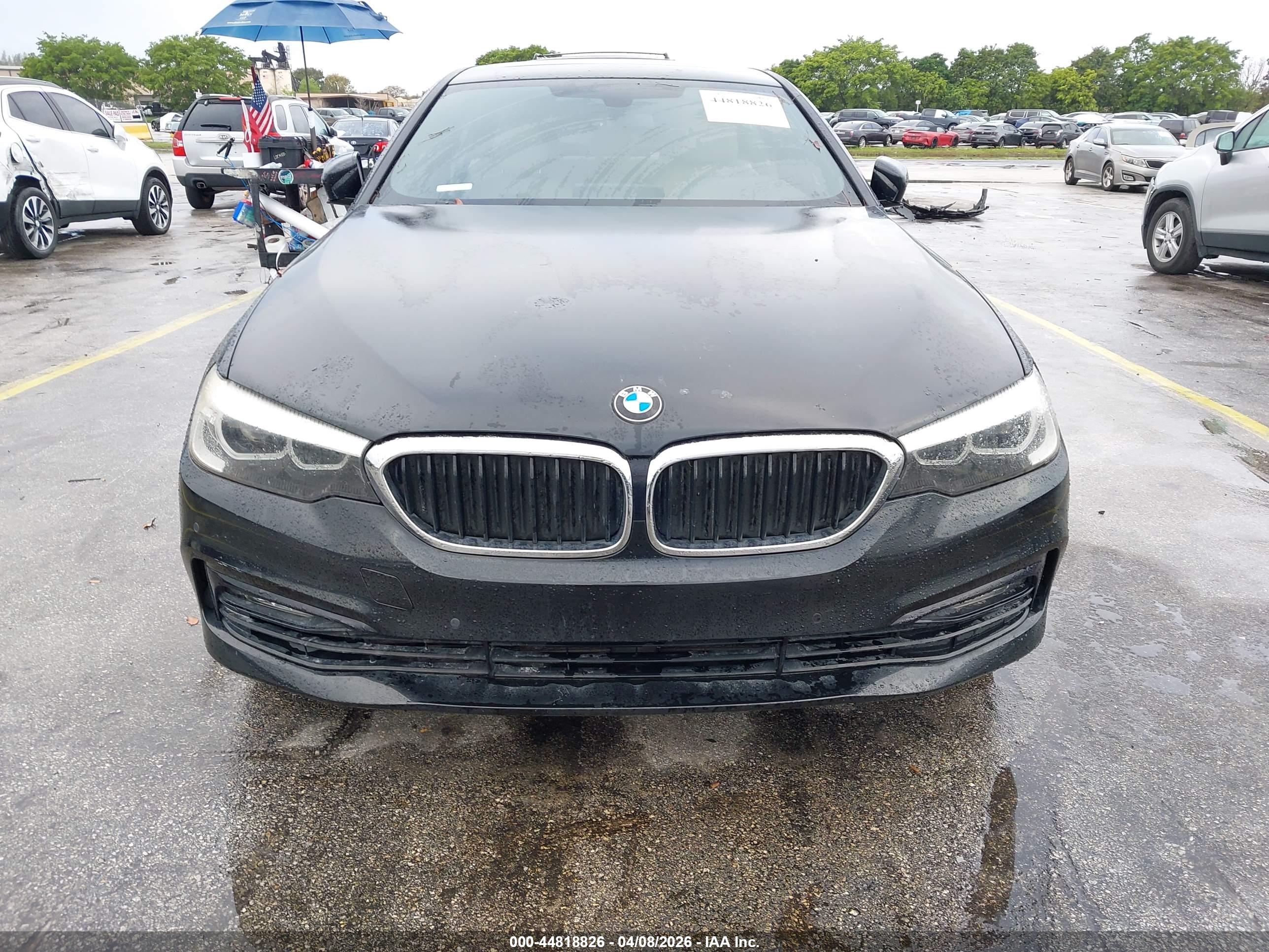 BMW 530I image 6