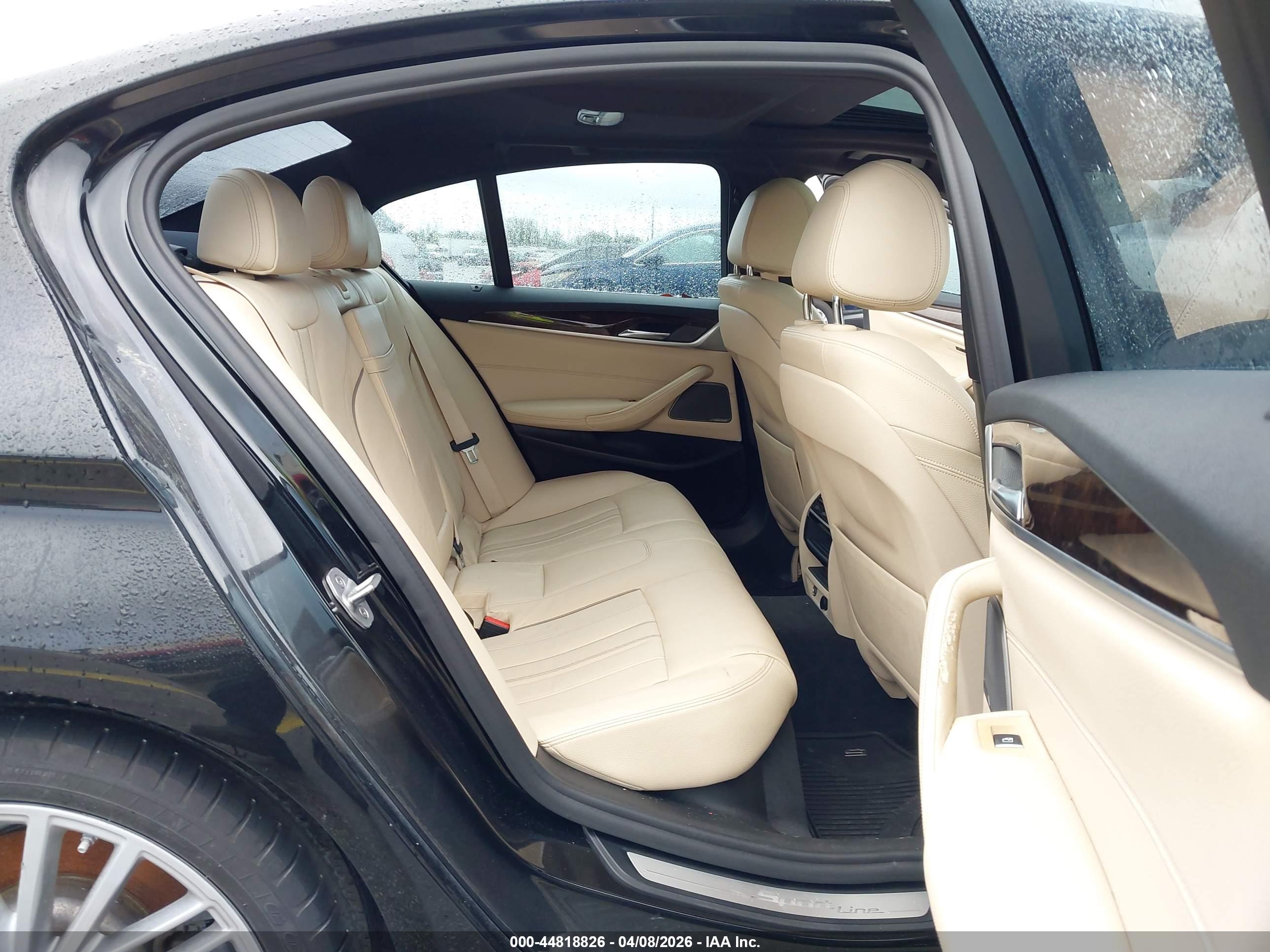 BMW 530I image 8