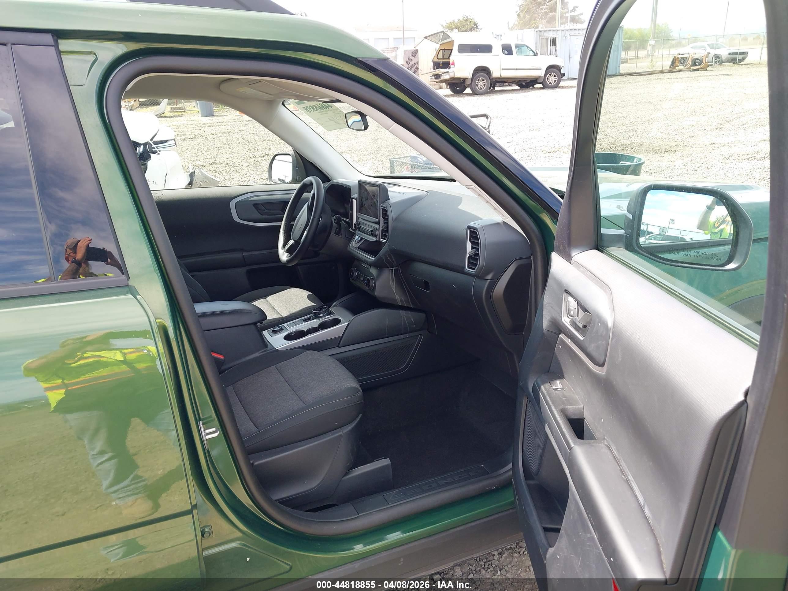 FORD BRONCO image 5