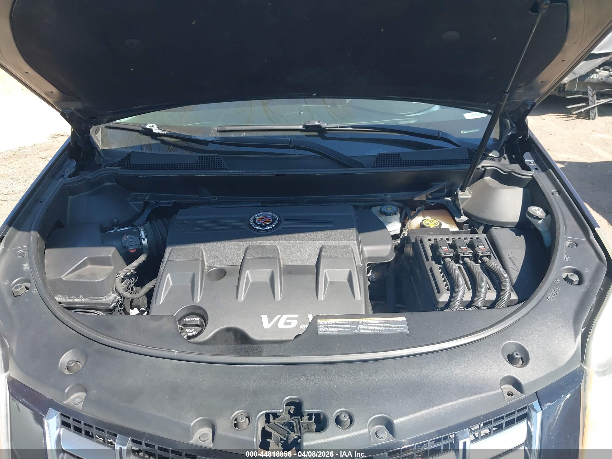 CADILLAC SRX image 10