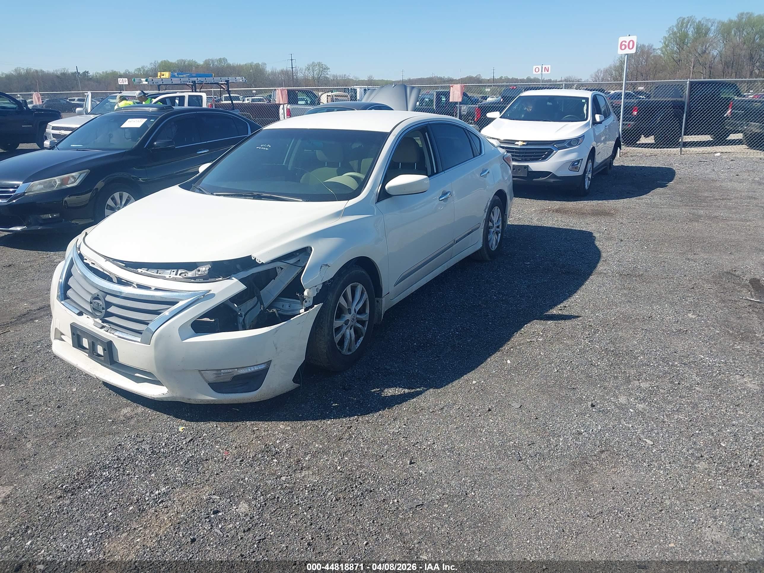 NISSAN ALTIMA image 2