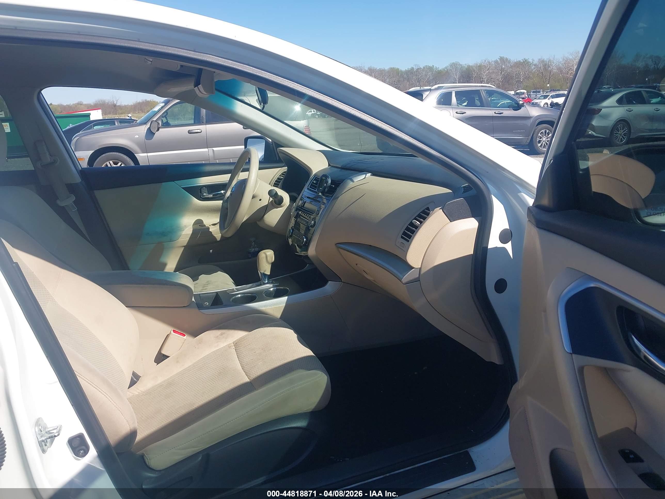 NISSAN ALTIMA image 5