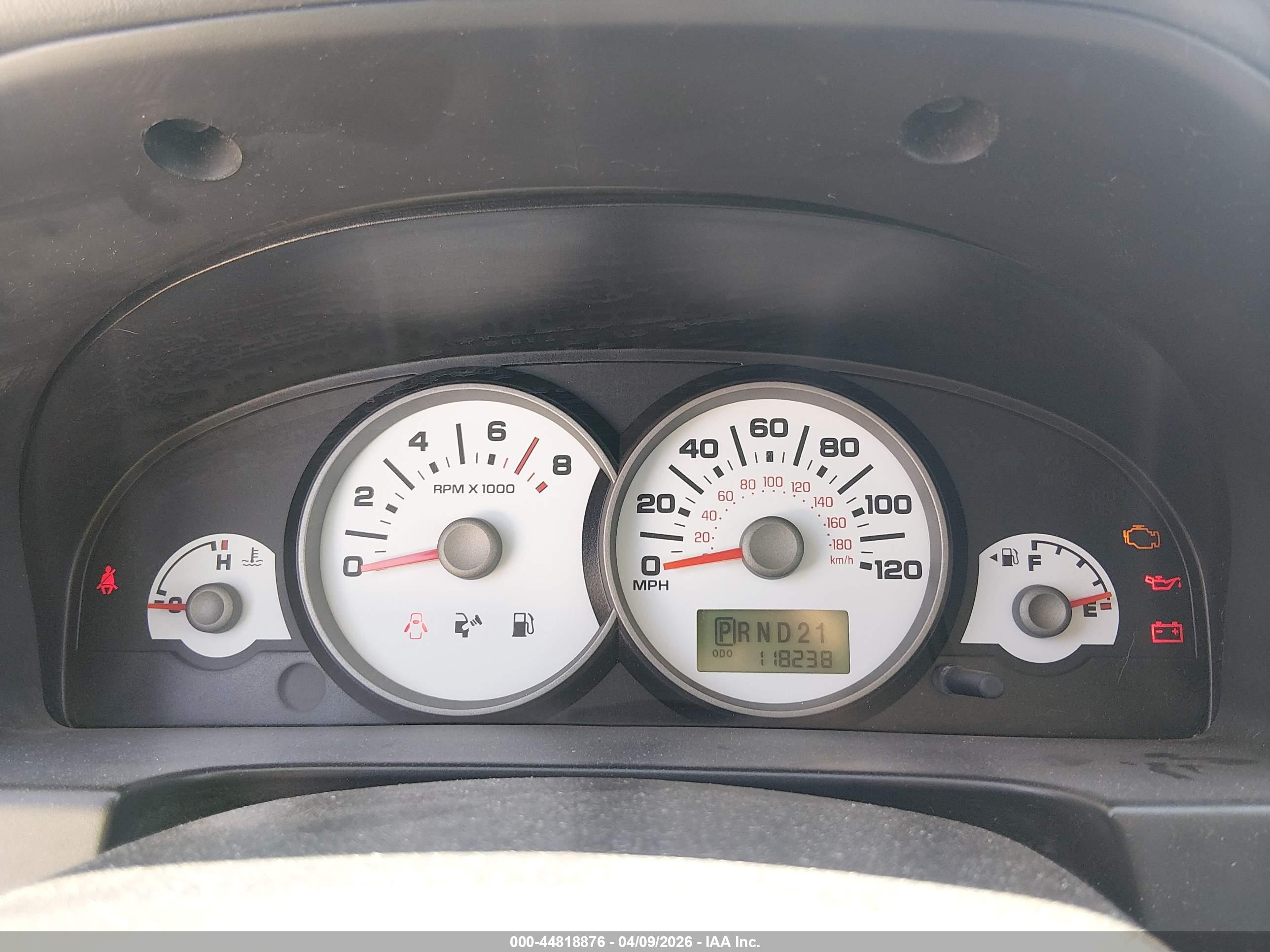 FORD ESCAPE image 7