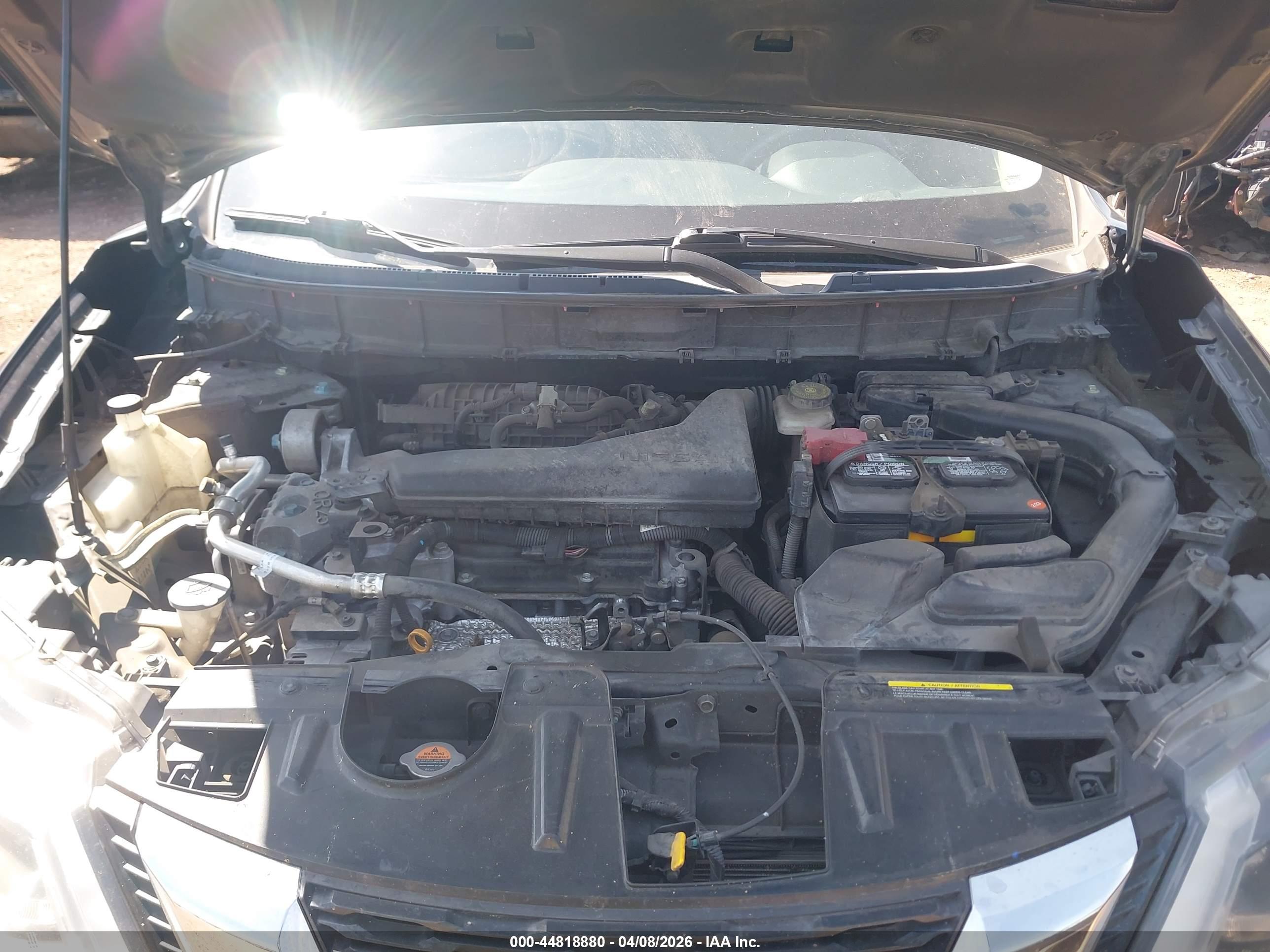 NISSAN ROGUE image 10