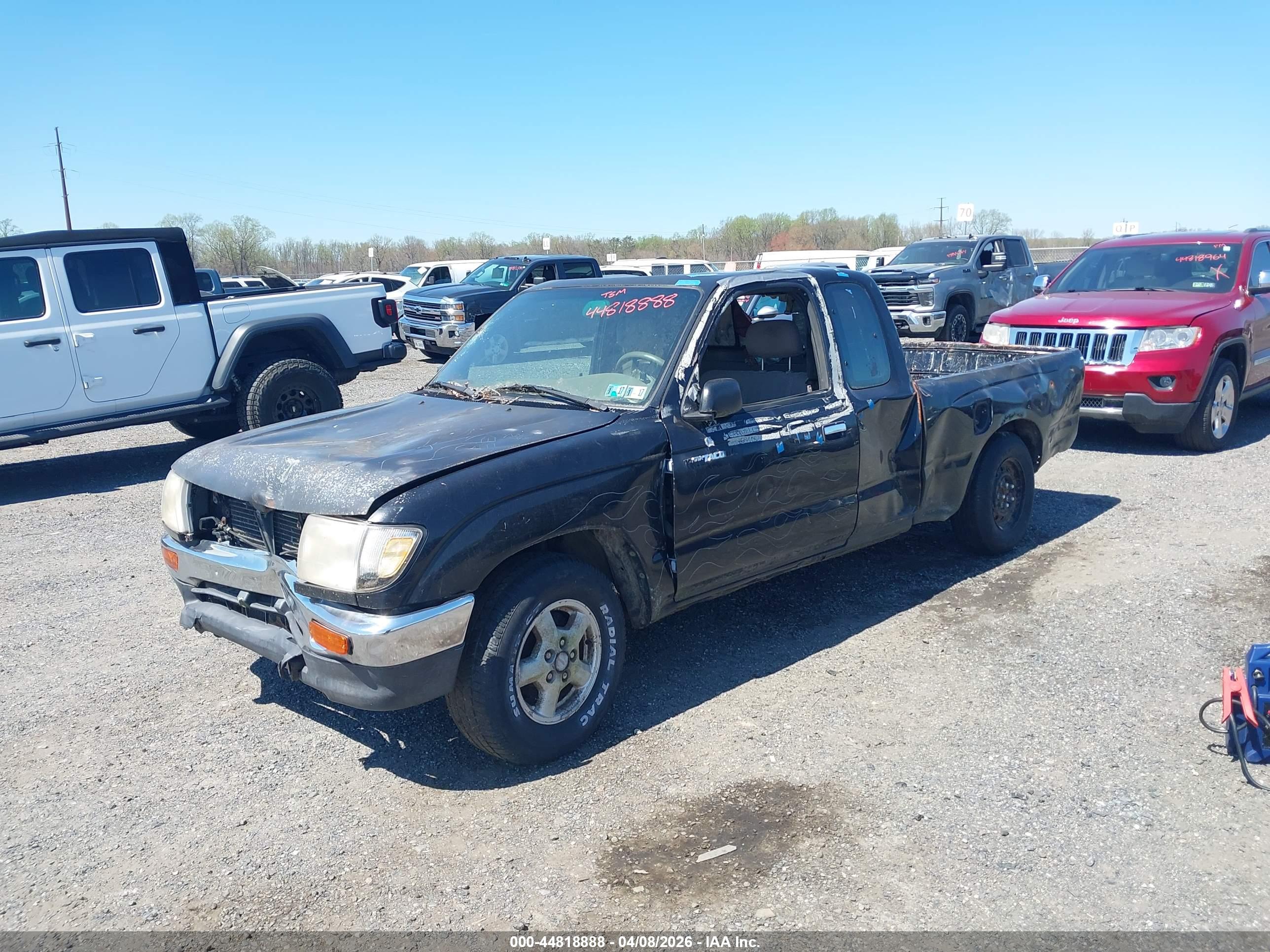 TOYOTA TACOMA image 2