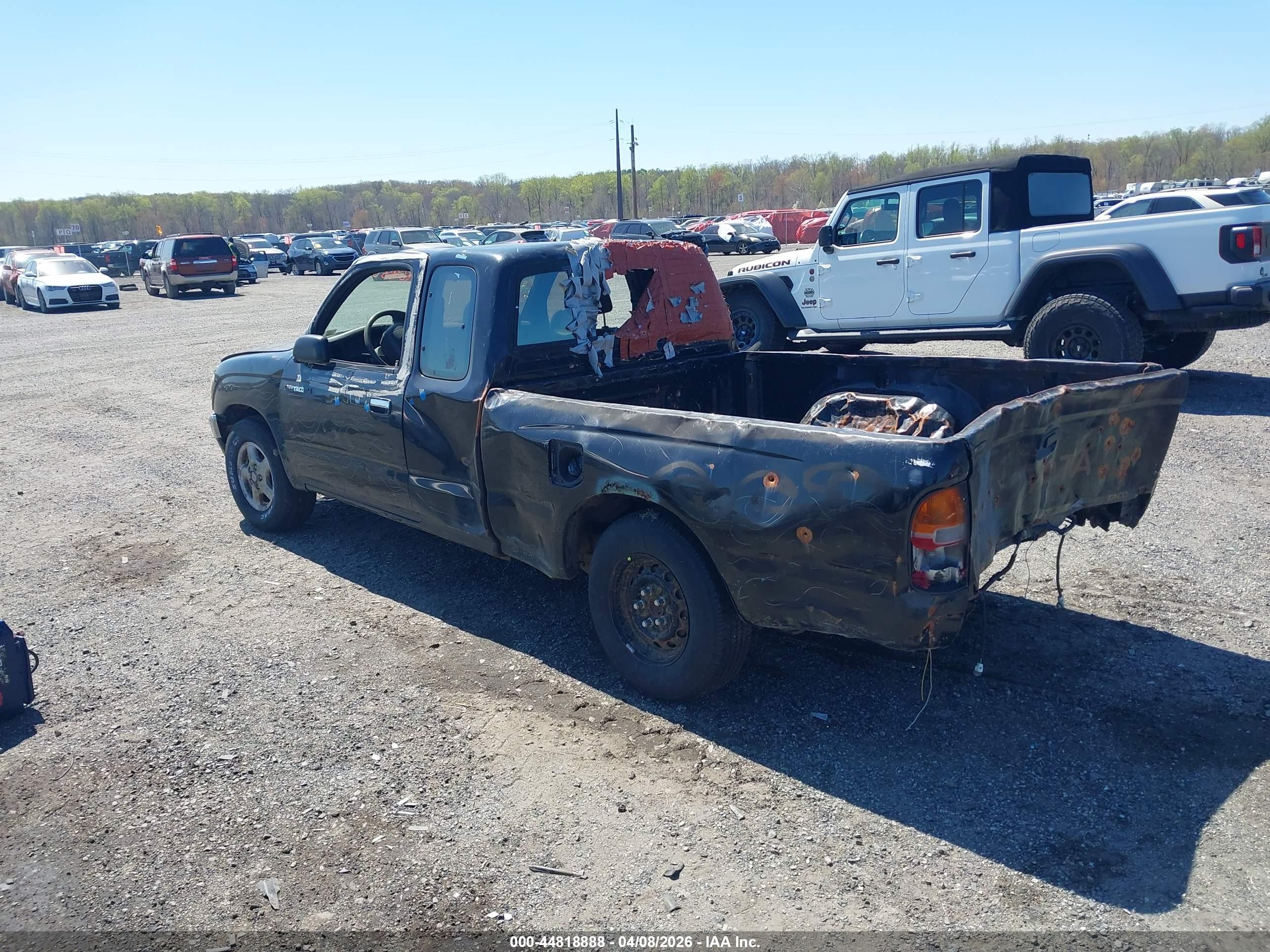 TOYOTA TACOMA image 3