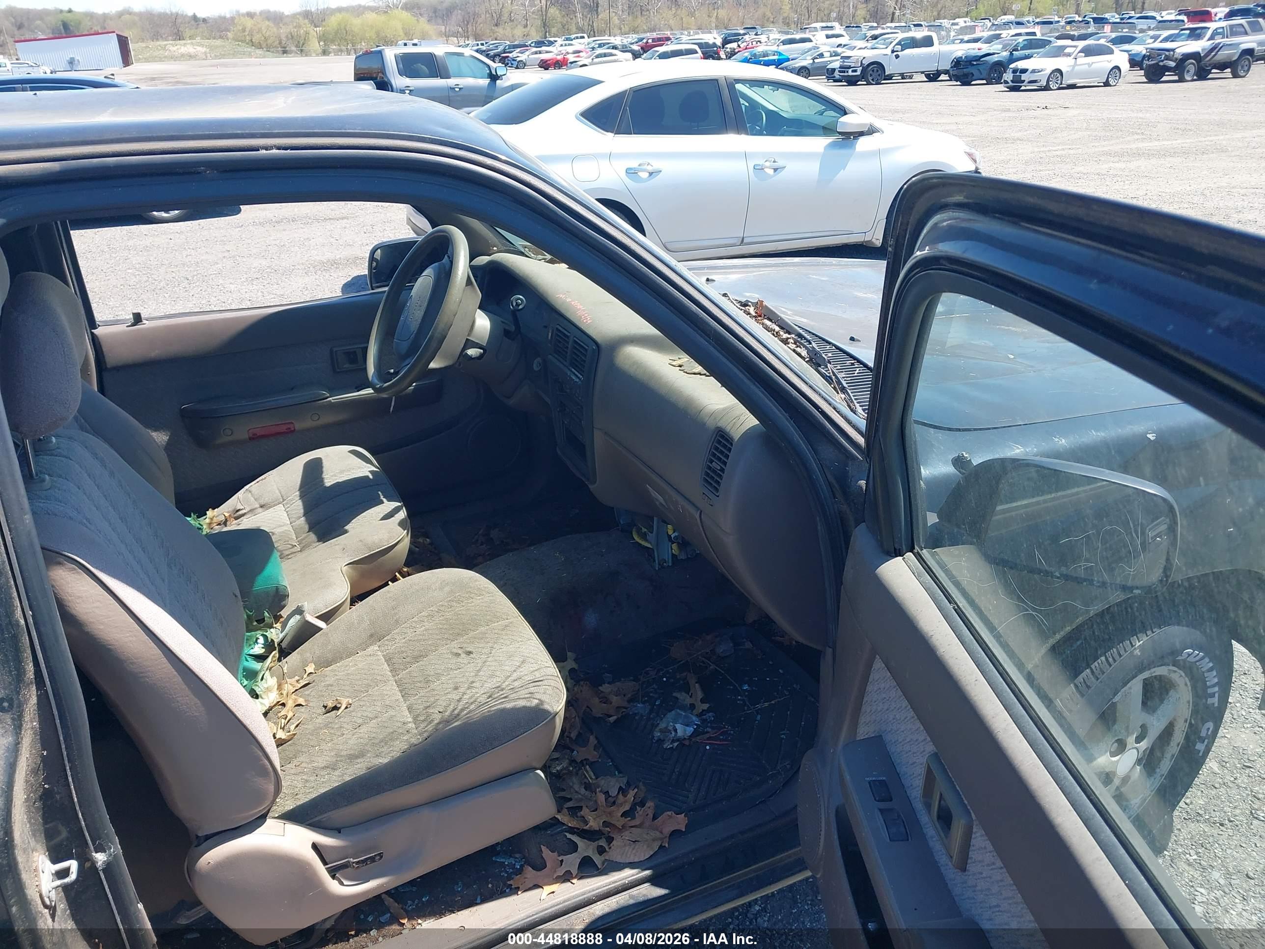 TOYOTA TACOMA image 5