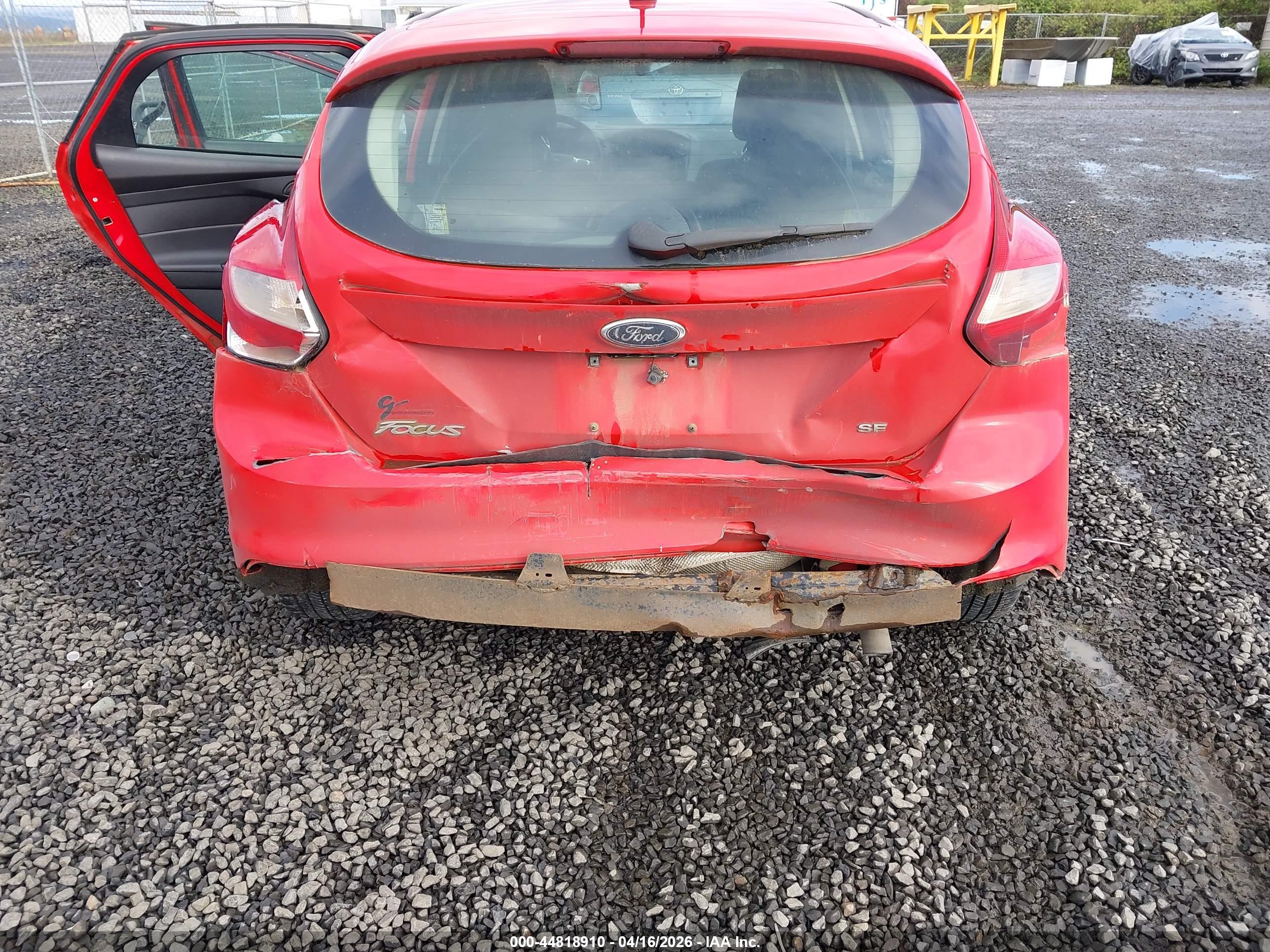 FORD FOCUS image 6