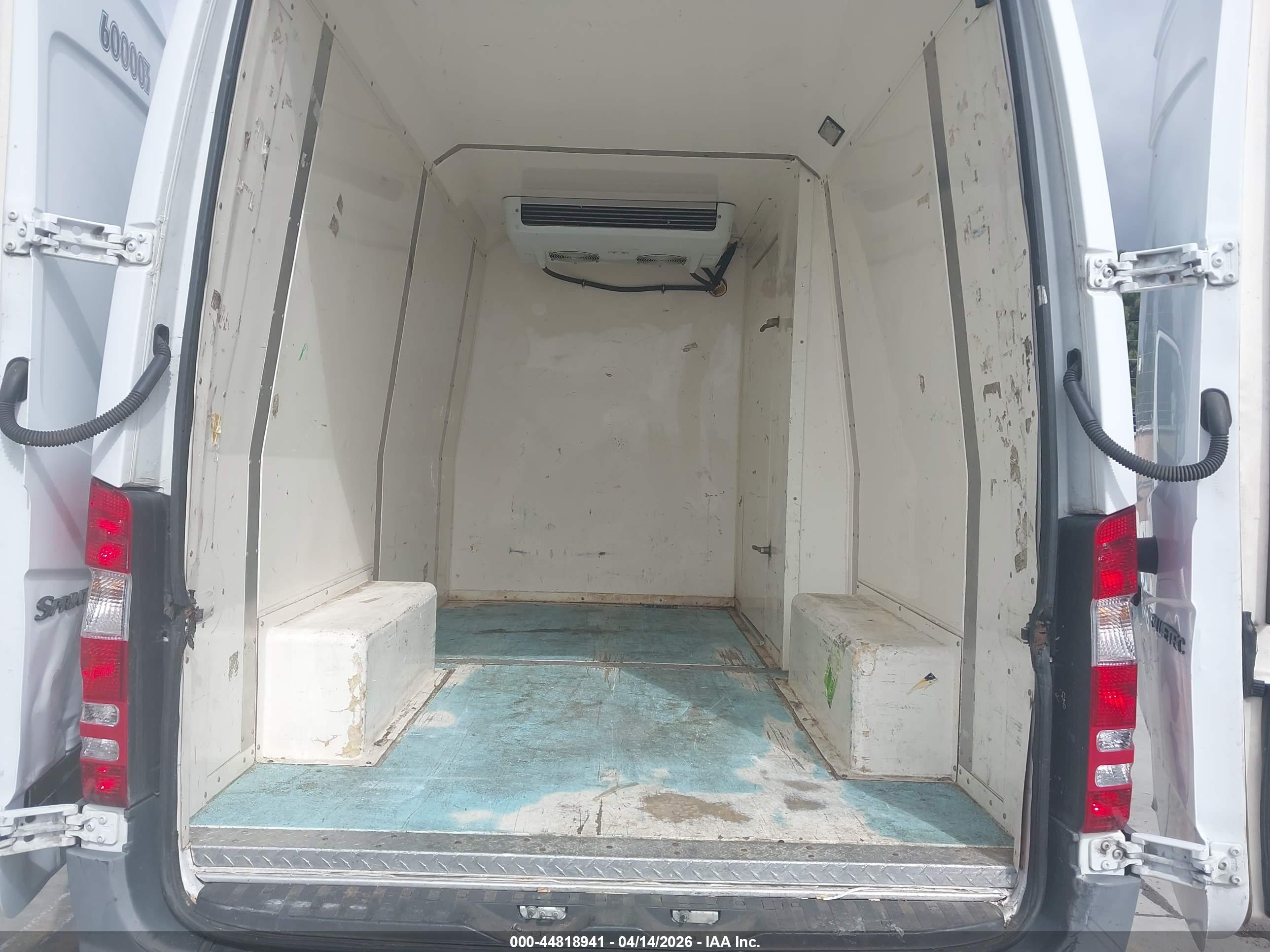 FREIGHTLINER SPRINTER image 8