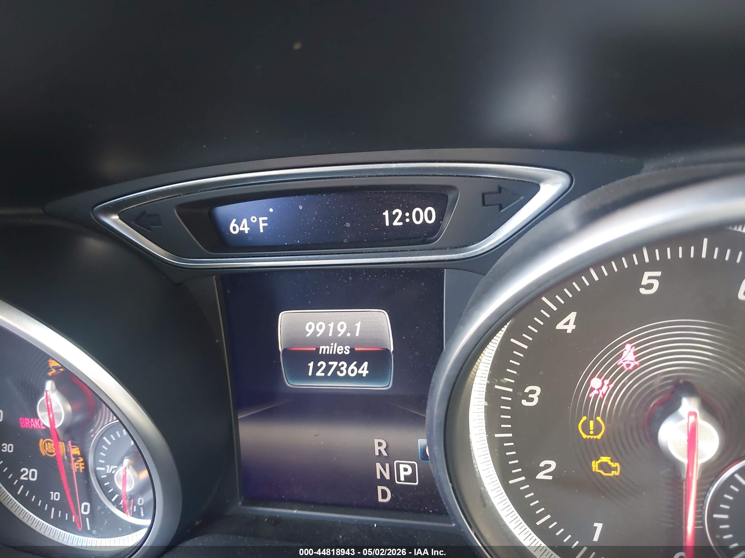 MERCEDES-BENZ GLA image 7