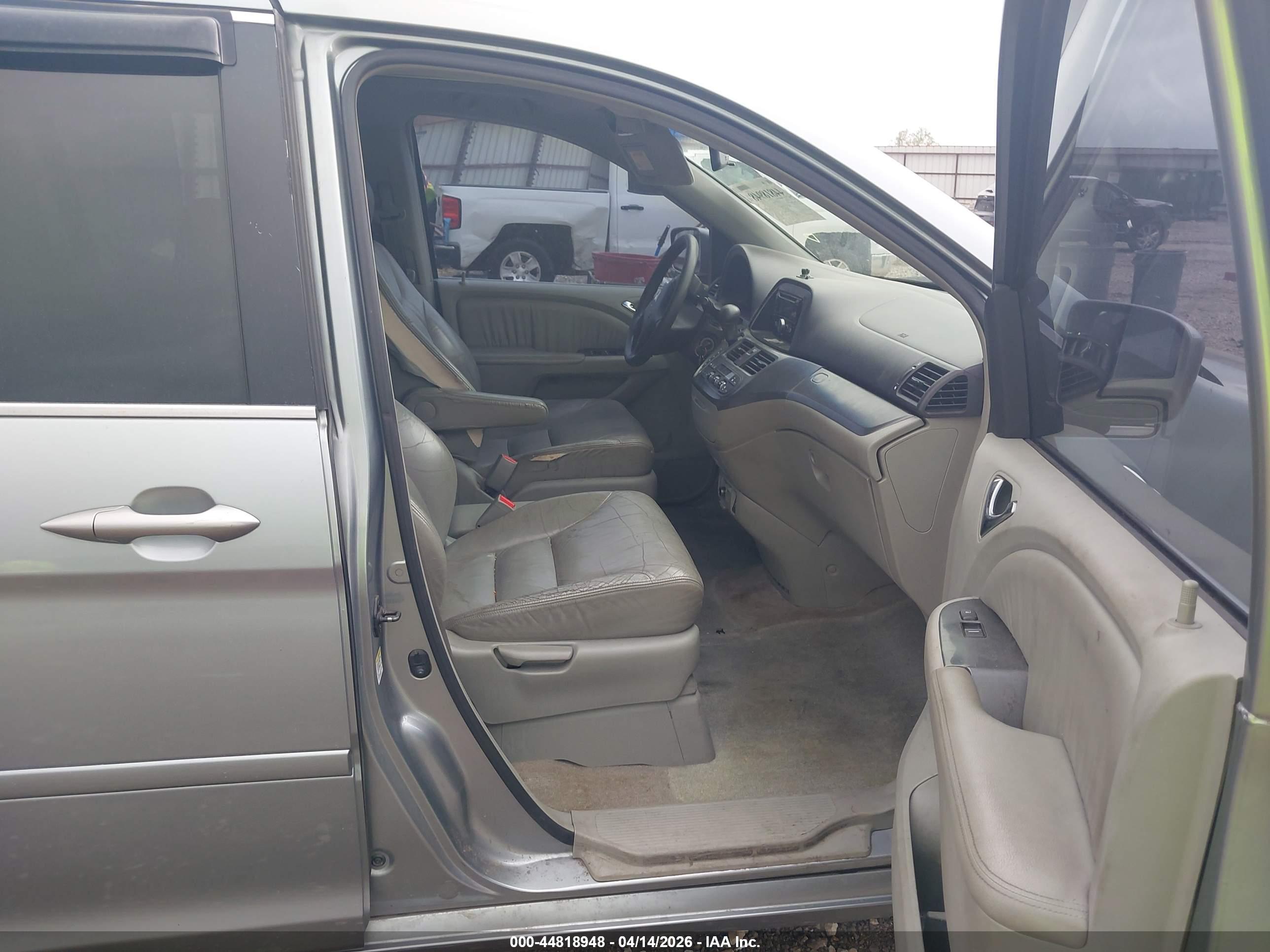 HONDA ODYSSEY image 5