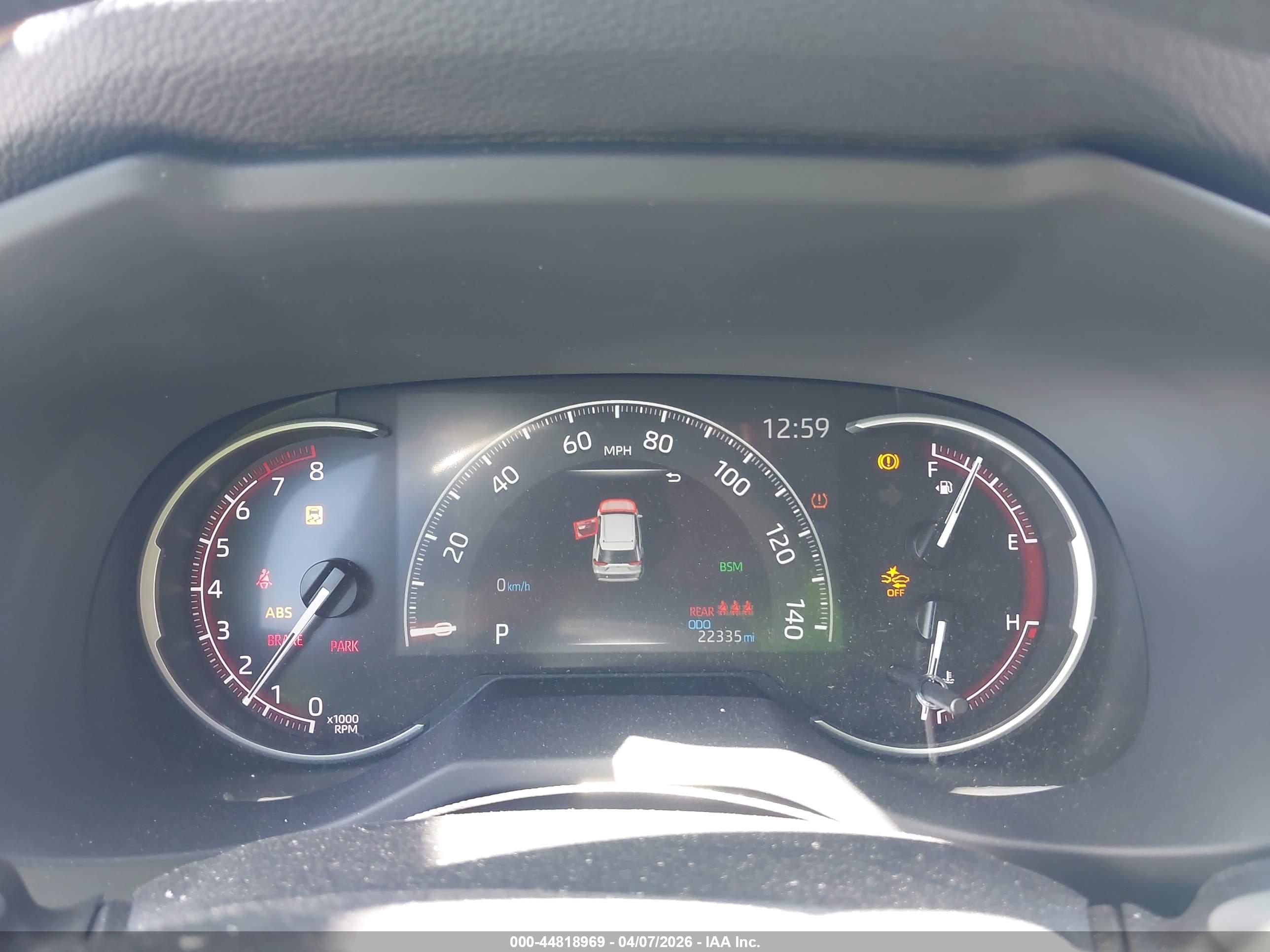 TOYOTA RAV4 image 7
