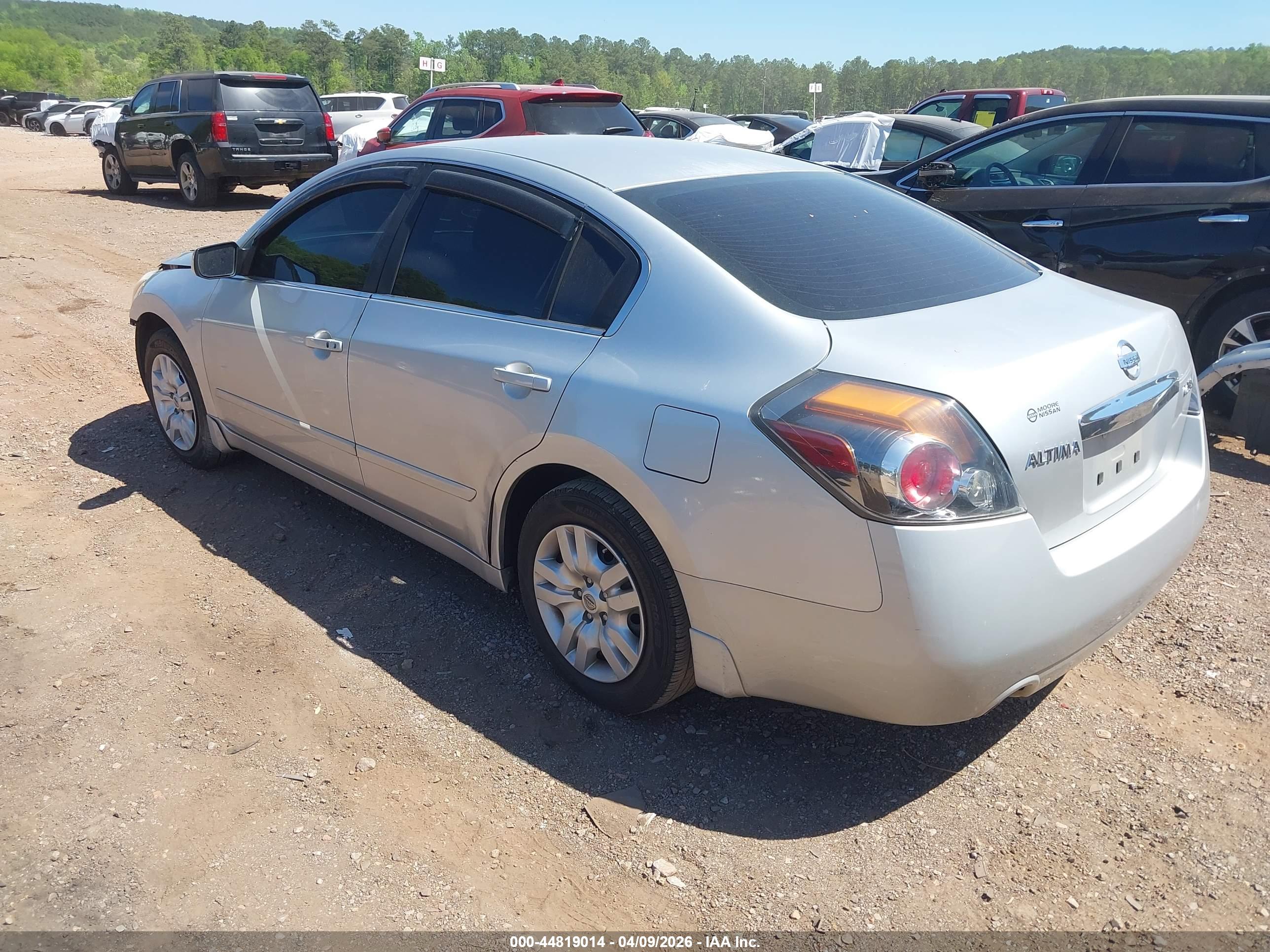 NISSAN ALTIMA image 3