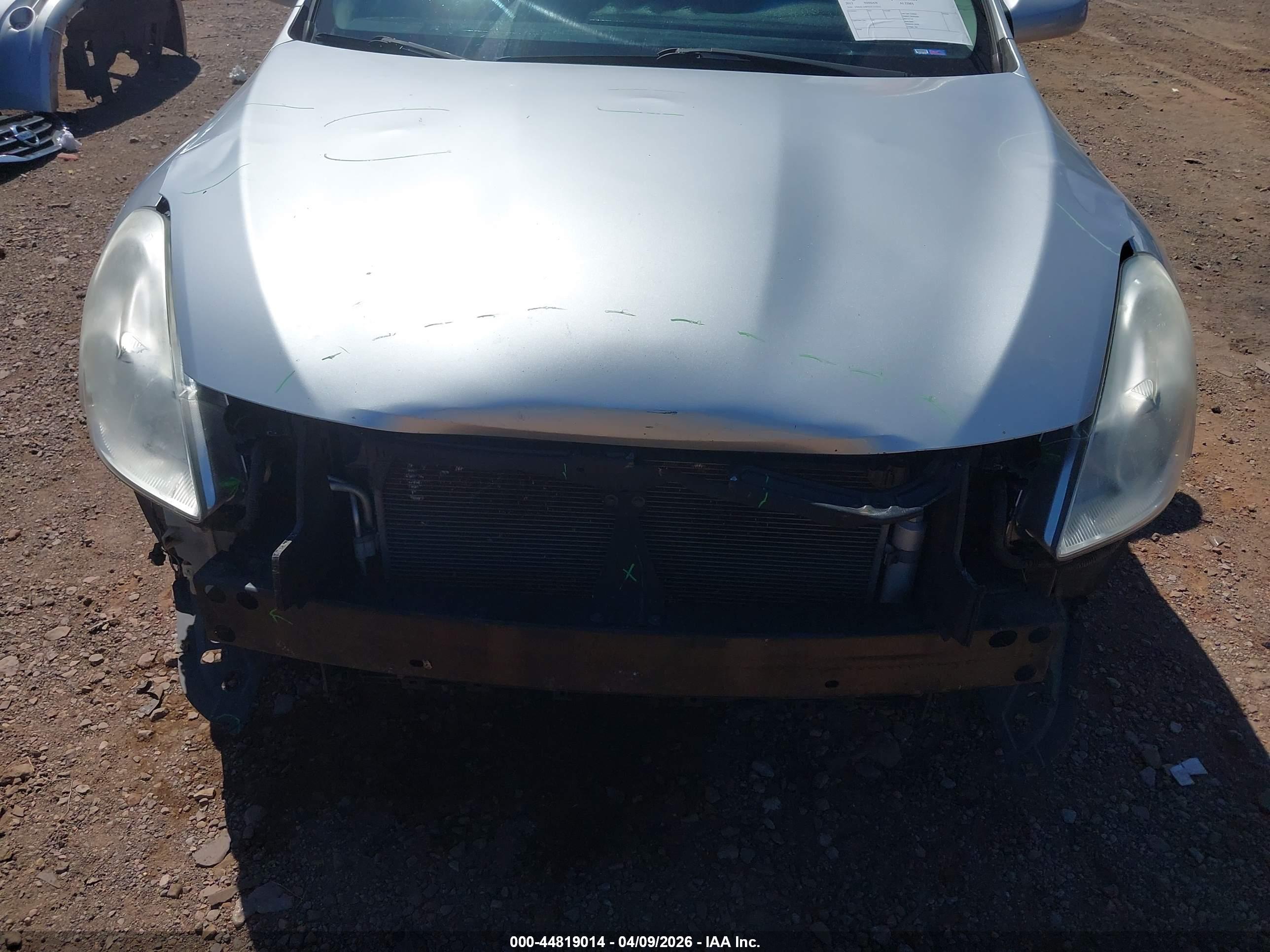 NISSAN ALTIMA image 6