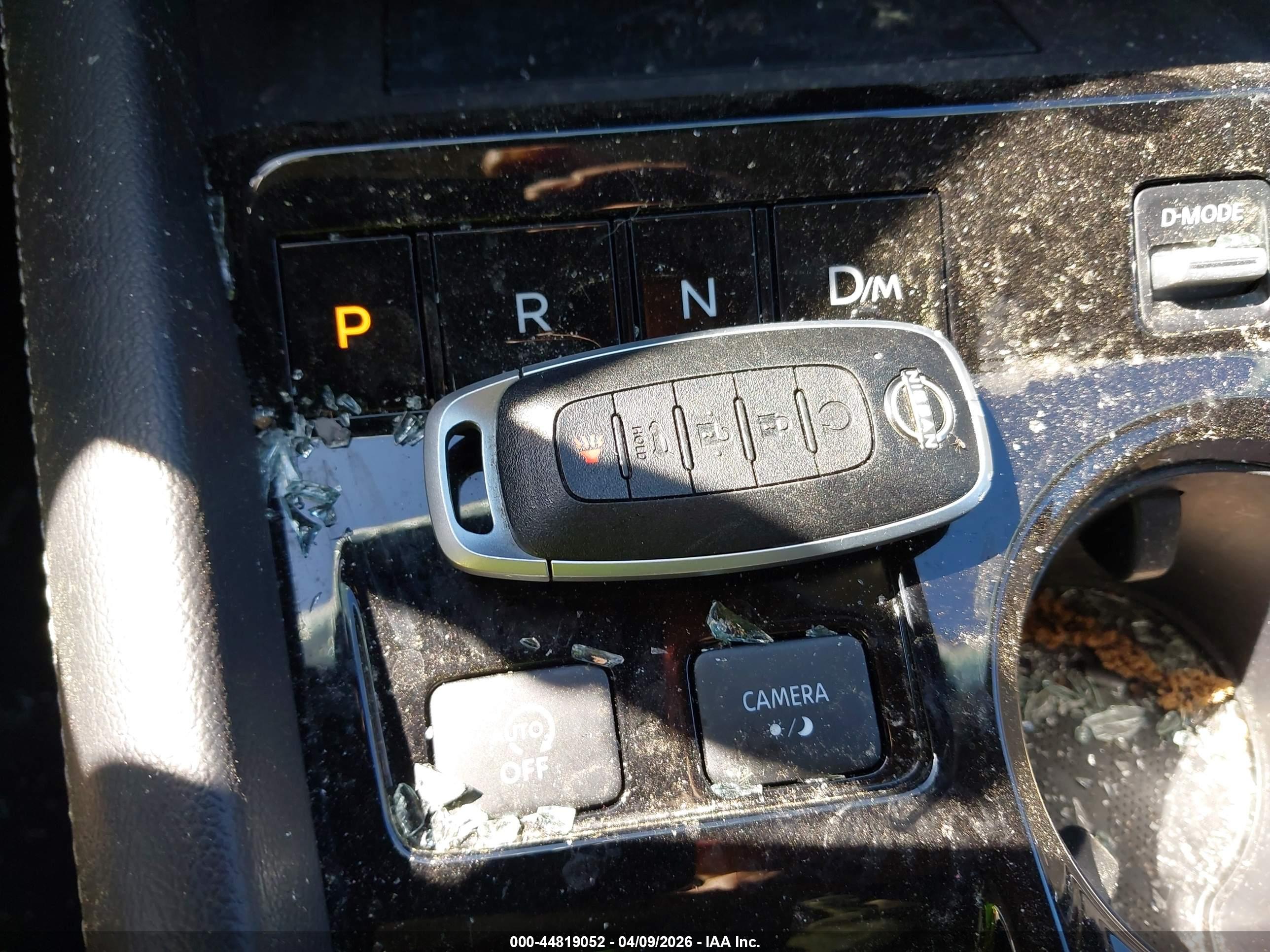 NISSAN MURANO image 11
