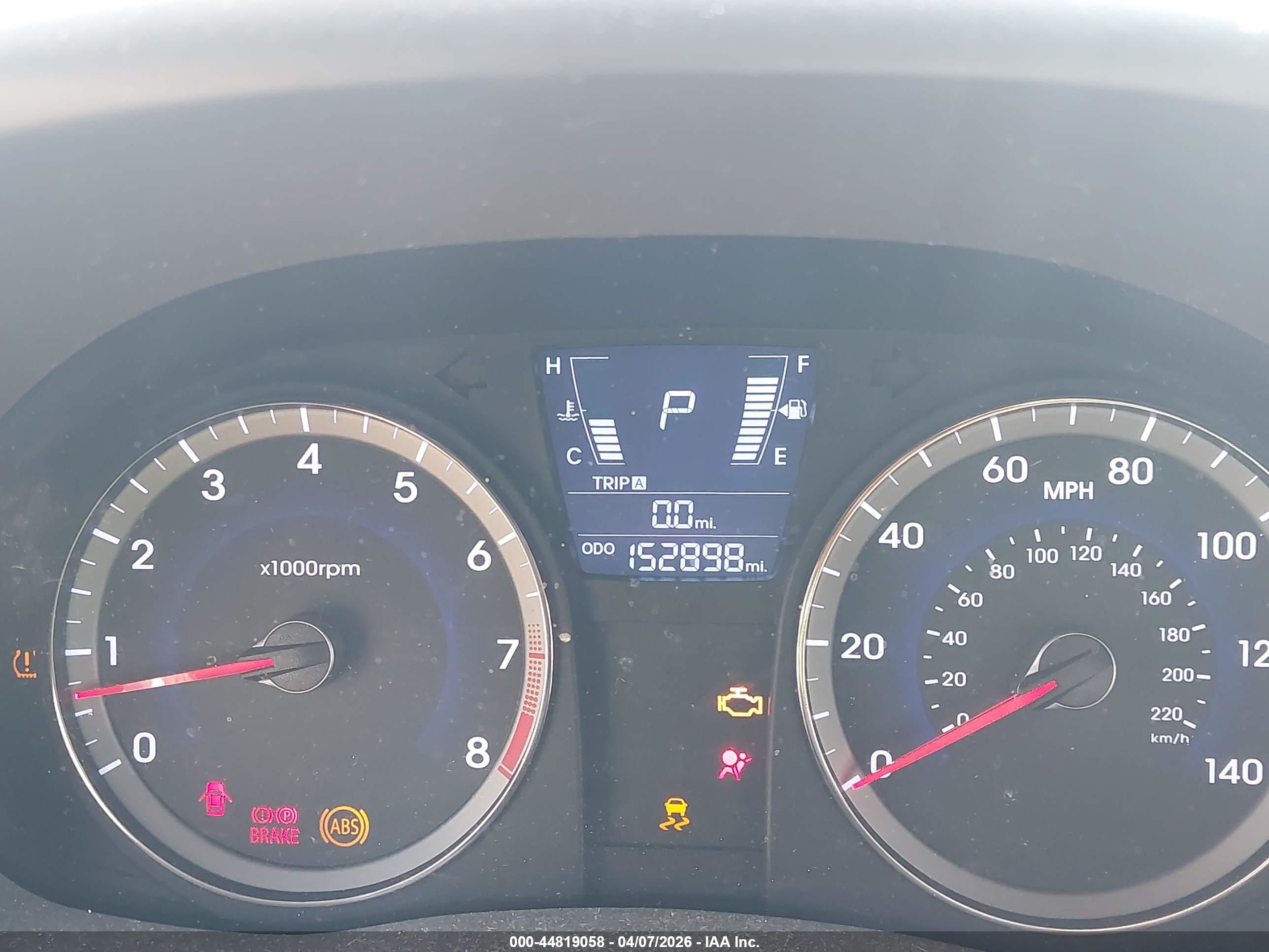 HYUNDAI ACCENT image 7