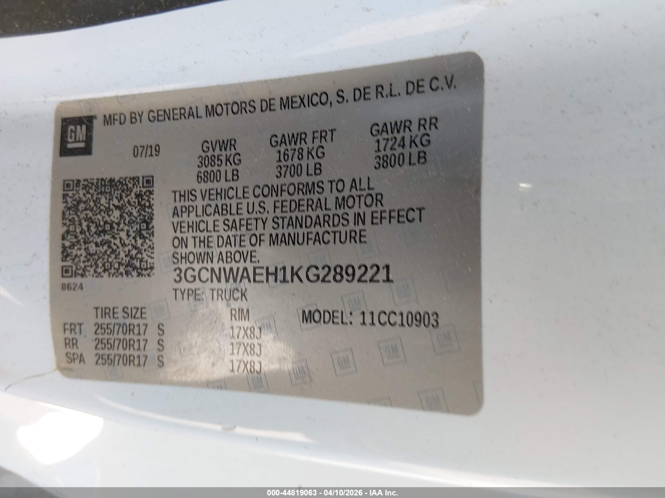 CHEVROLET SILVERADO image 9