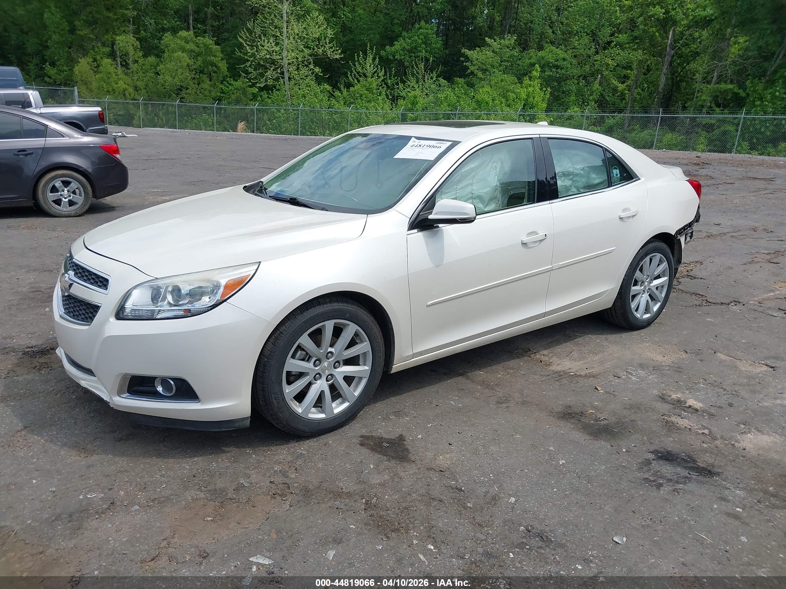 CHEVROLET MALIBU image 2