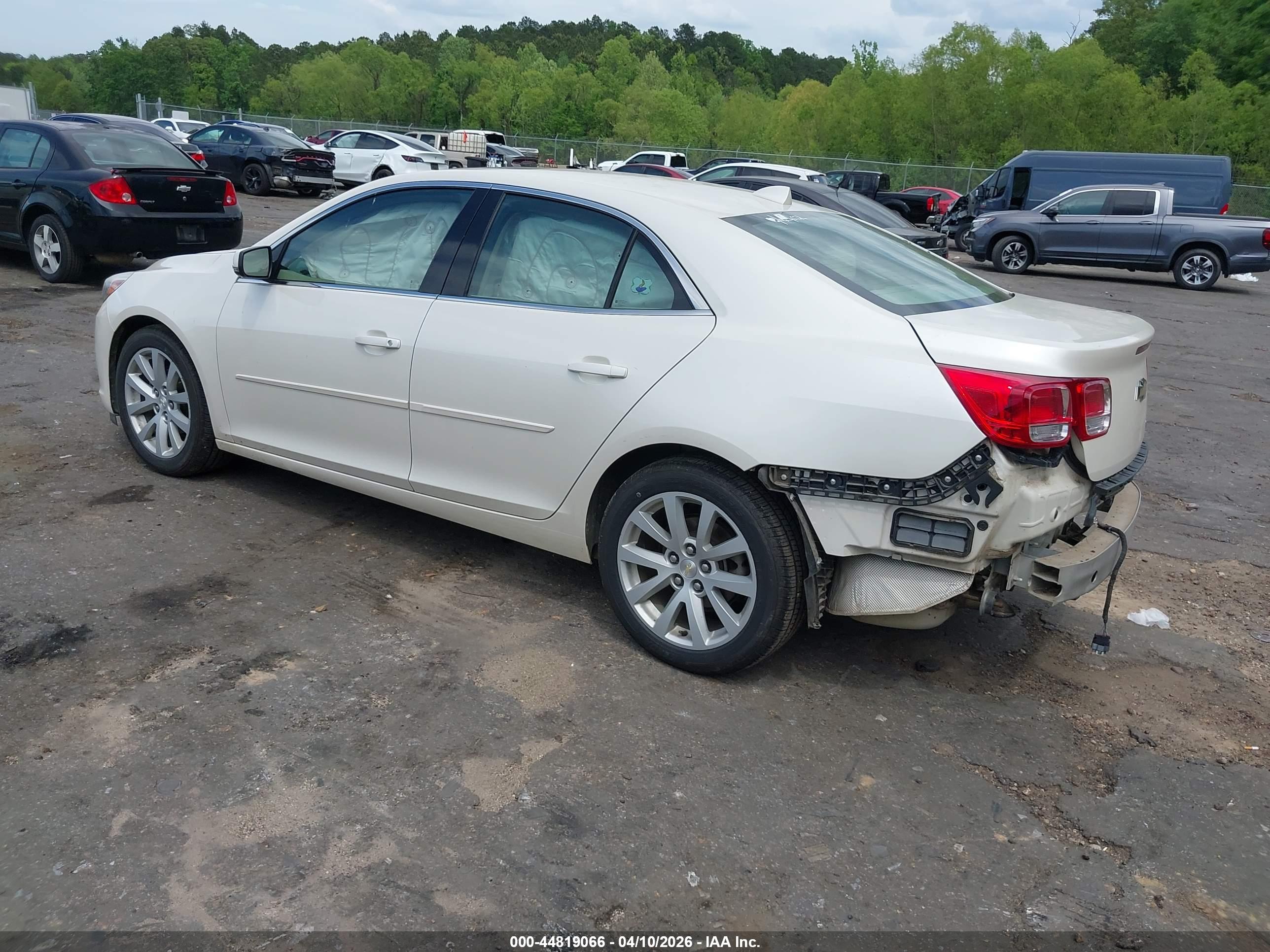 CHEVROLET MALIBU image 3