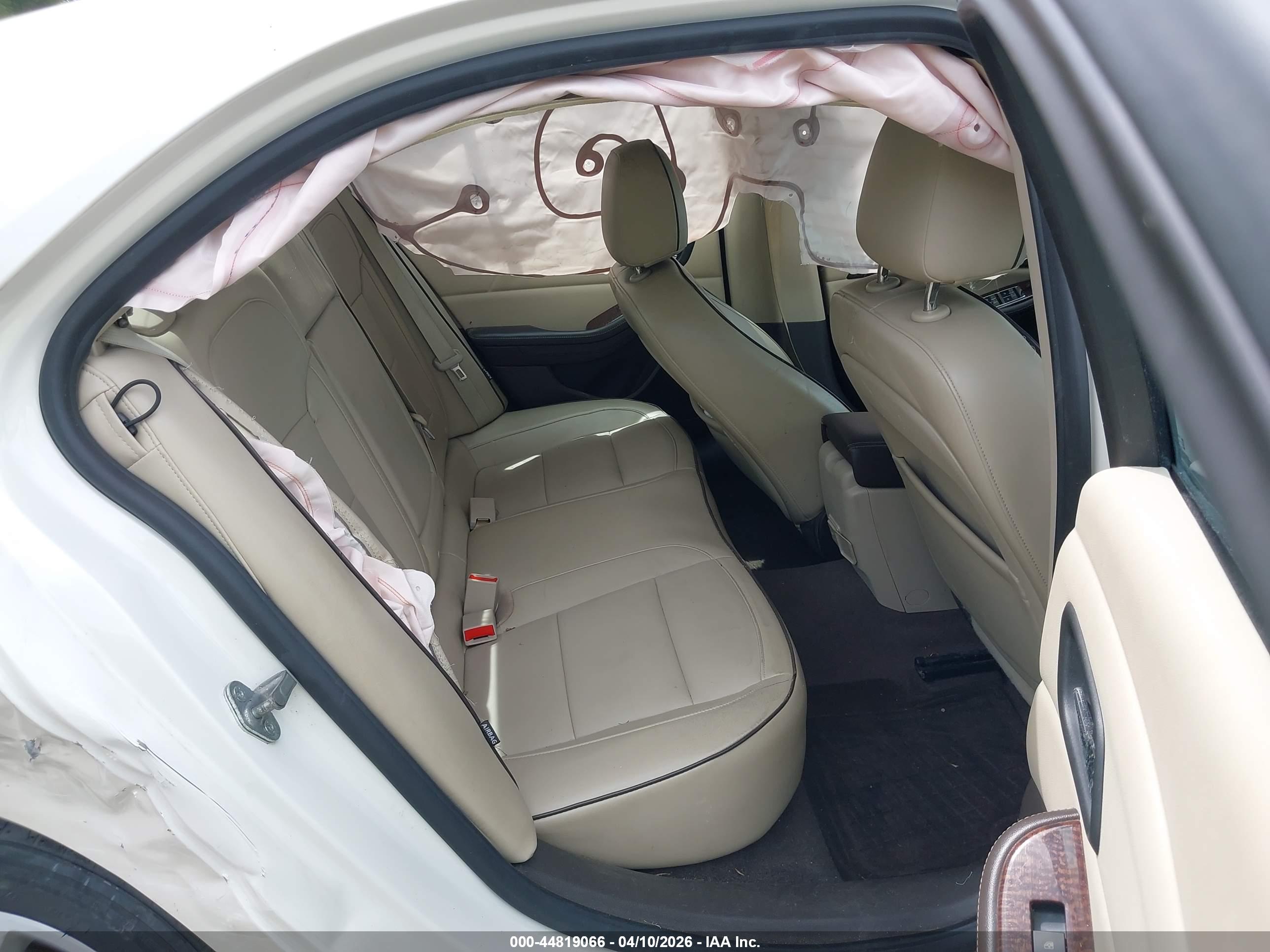 CHEVROLET MALIBU image 8