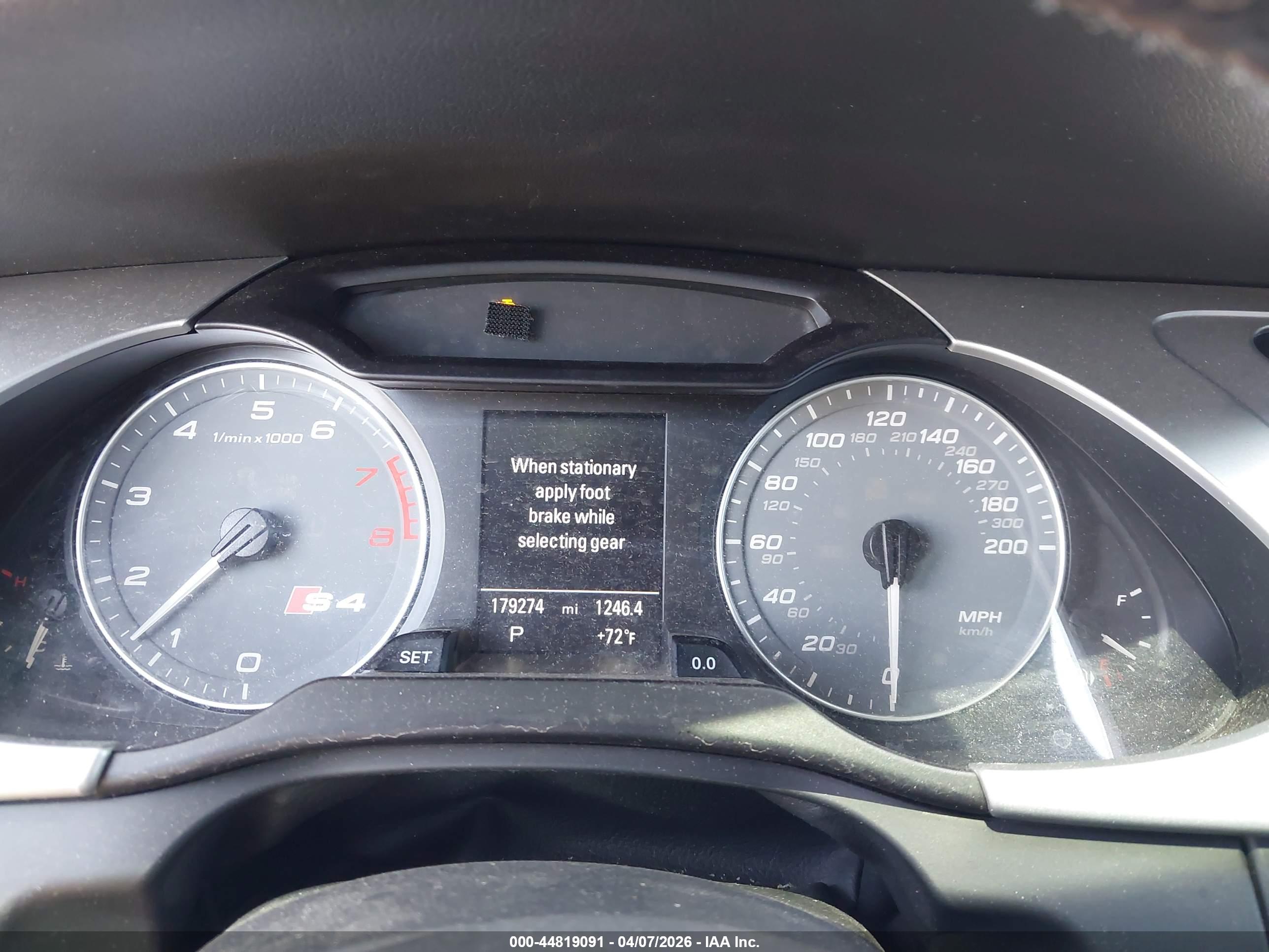 AUDI S4 image 7