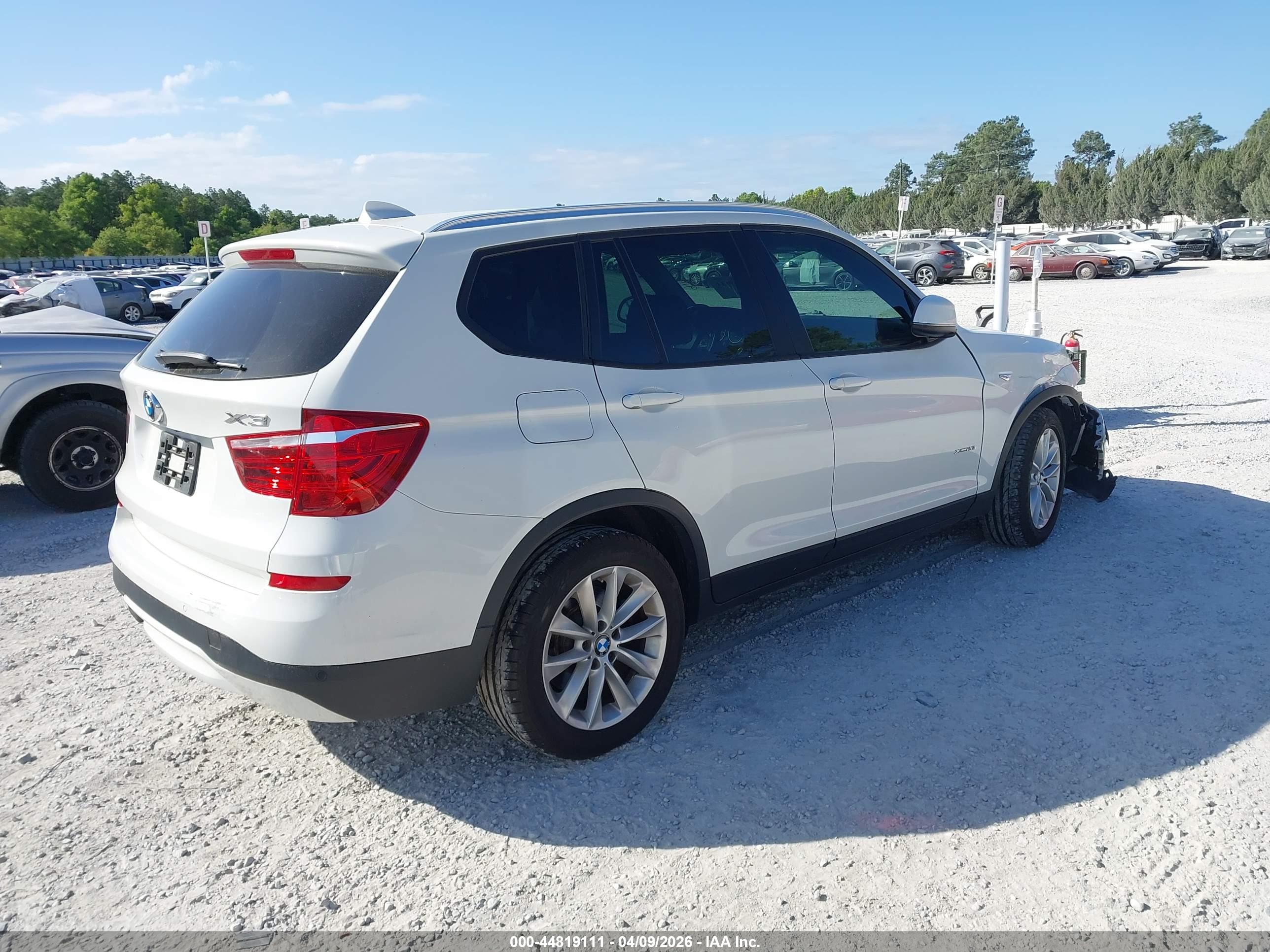 BMW X3 image 4