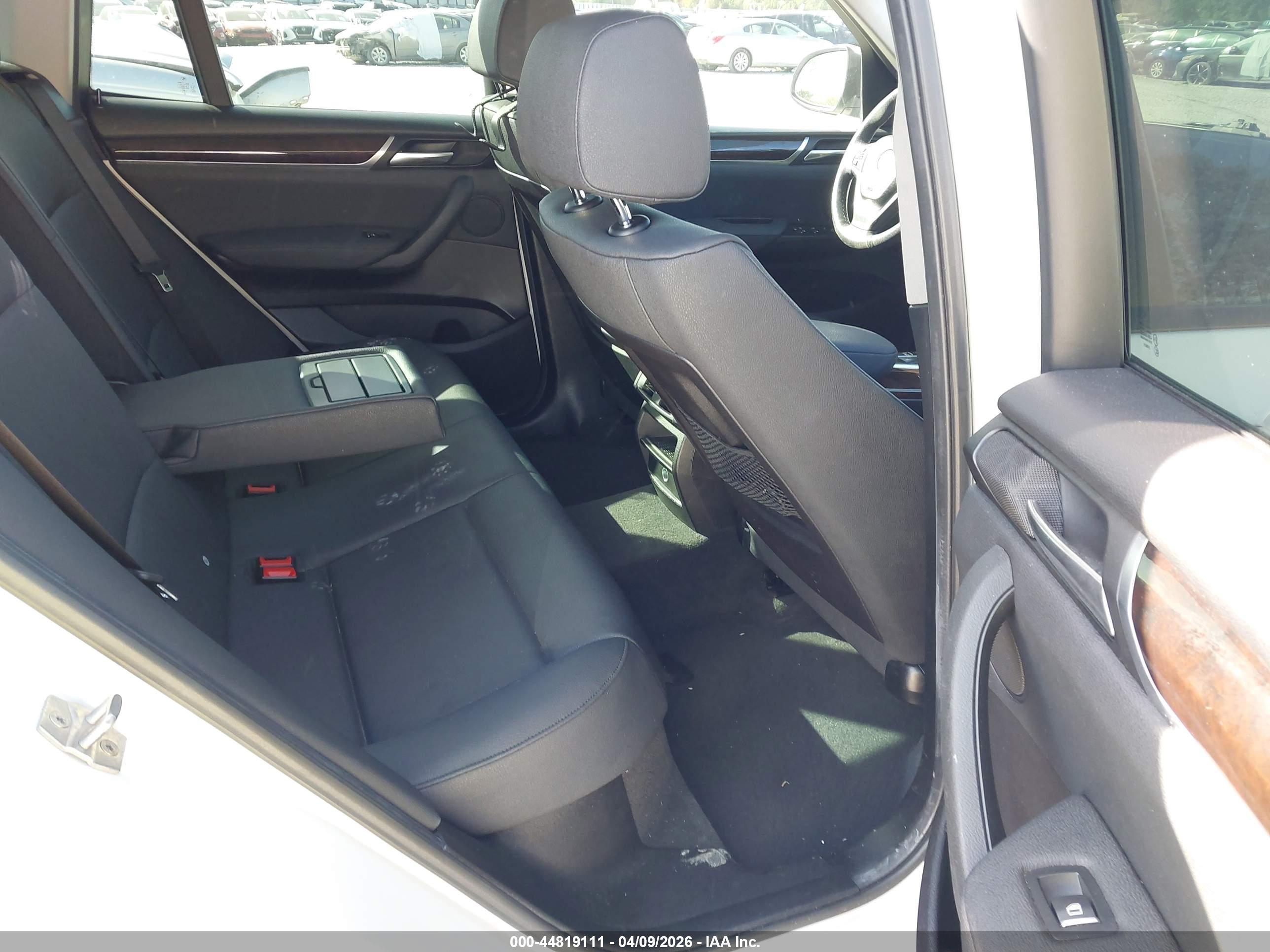 BMW X3 image 8