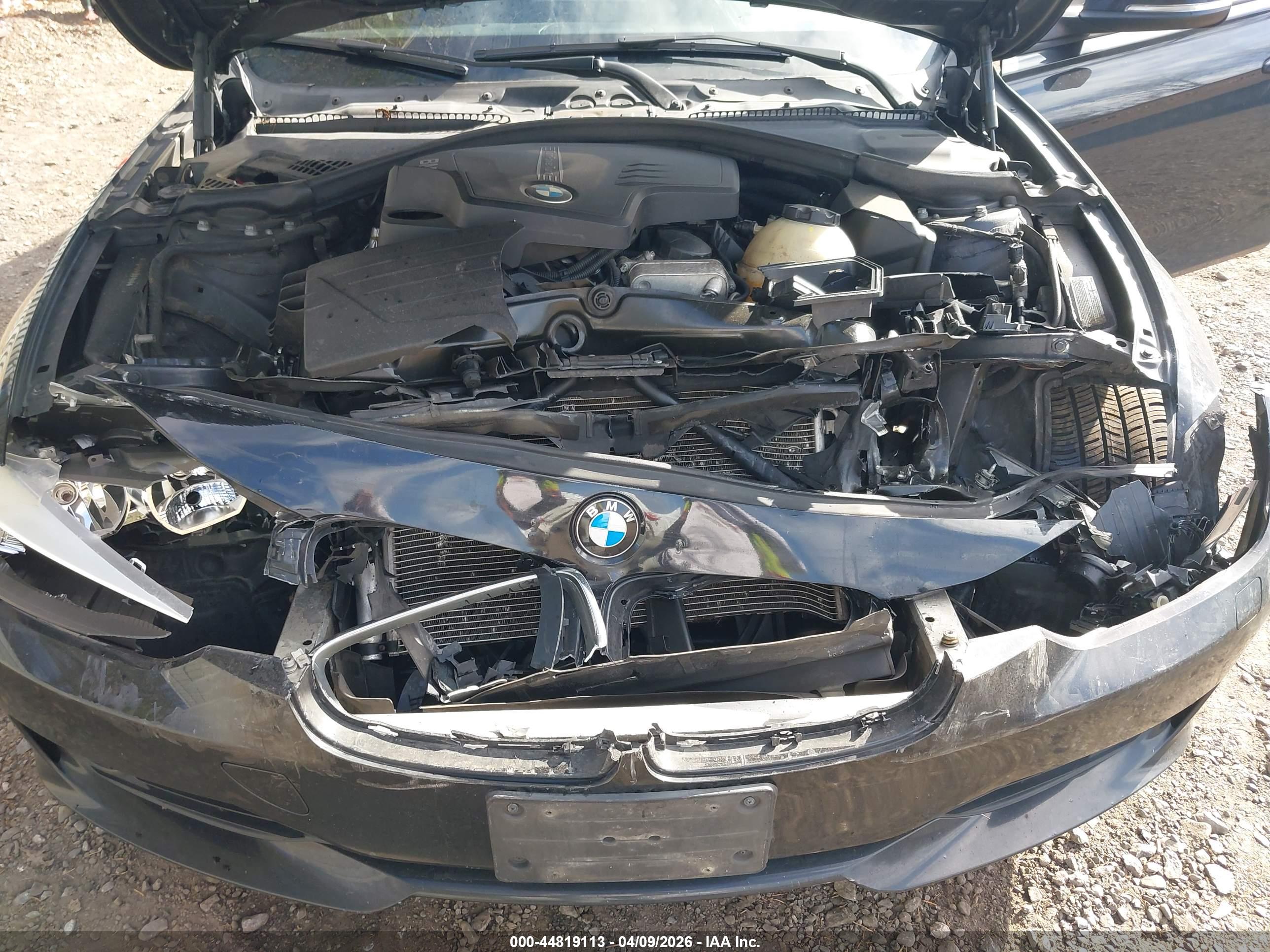 BMW 328I image 10