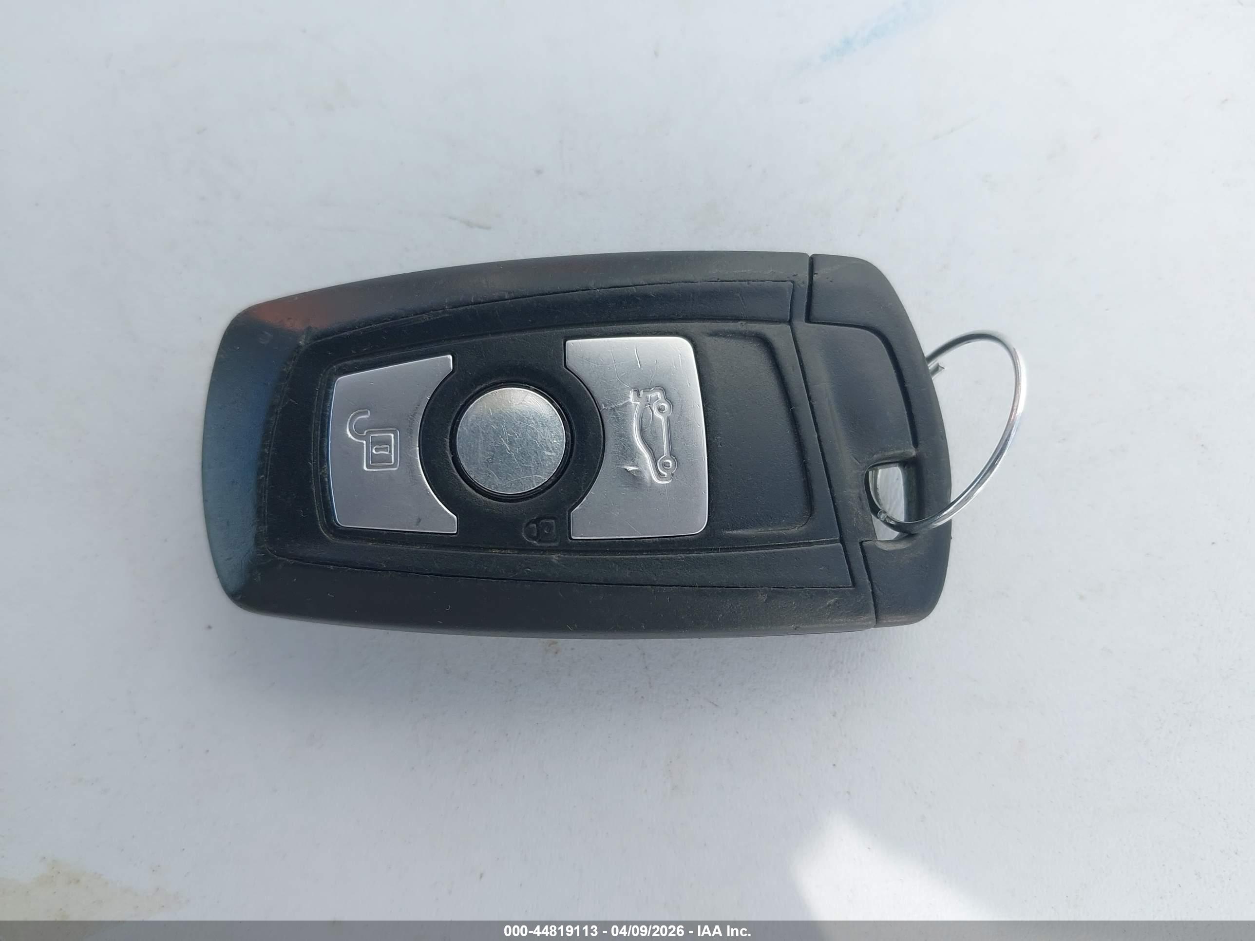 BMW 328I image 11
