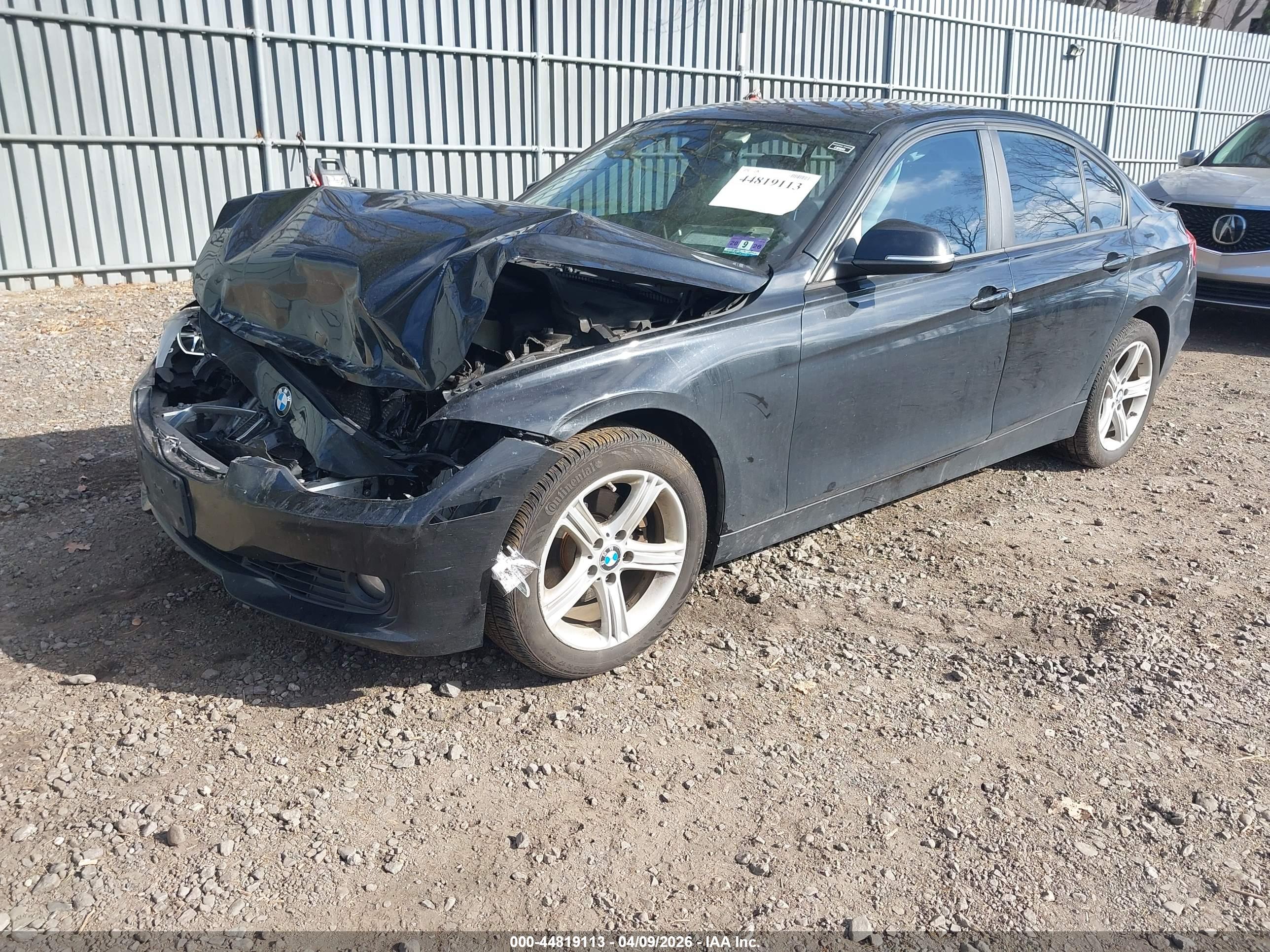 BMW 328I image 2